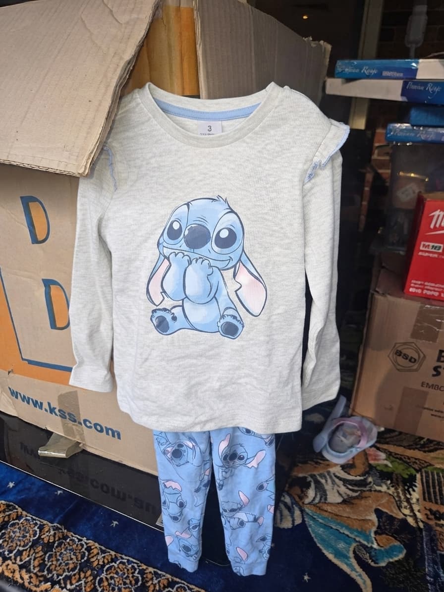 Disney Lilo & Stitch Girls Long Sleeve Pajama Set - Size 3 — photo 1 of 2