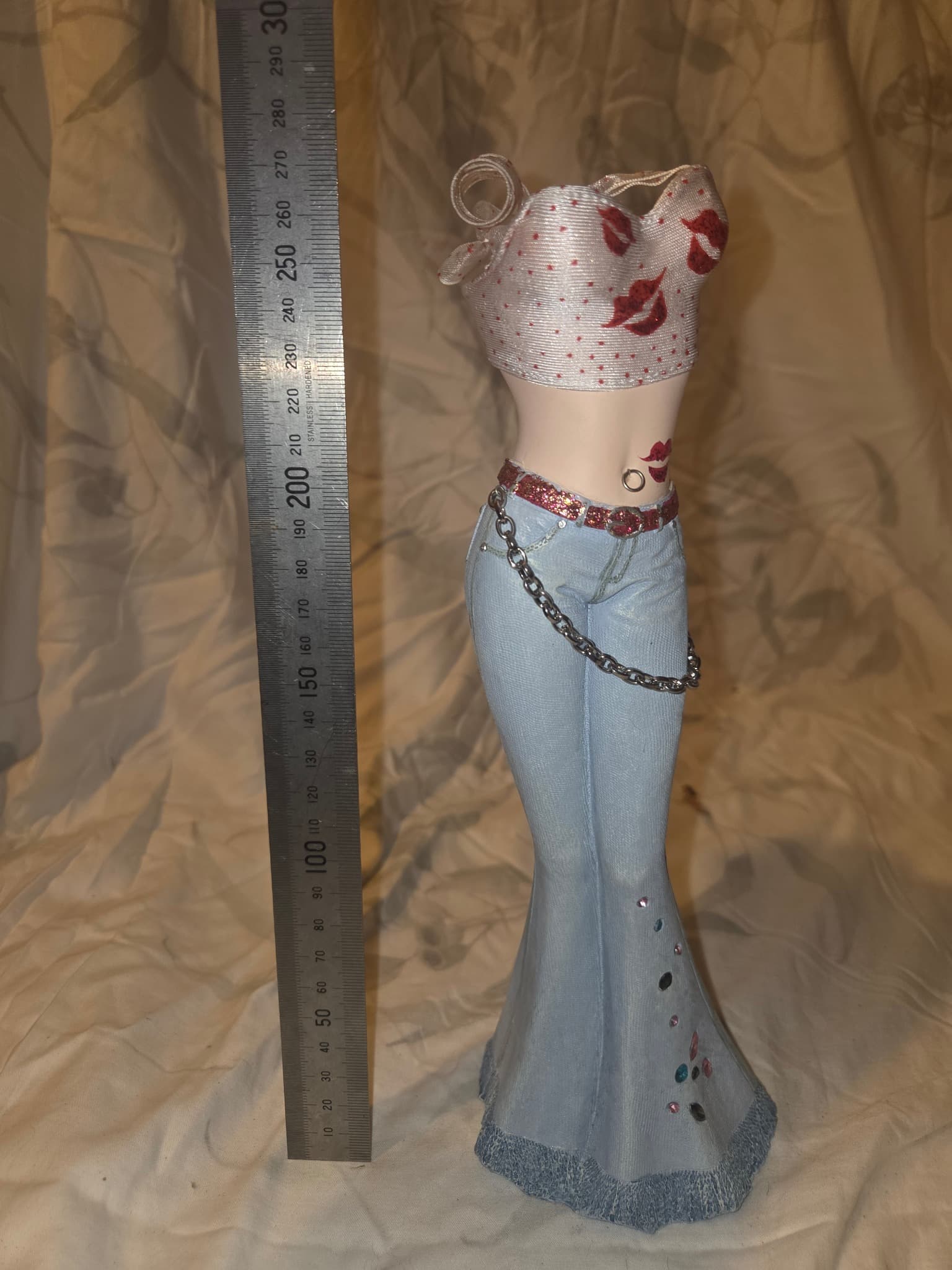 Foundations 'Divas' Figurine - Kiss Print Top & Flared Jeans — photo 2 of 3