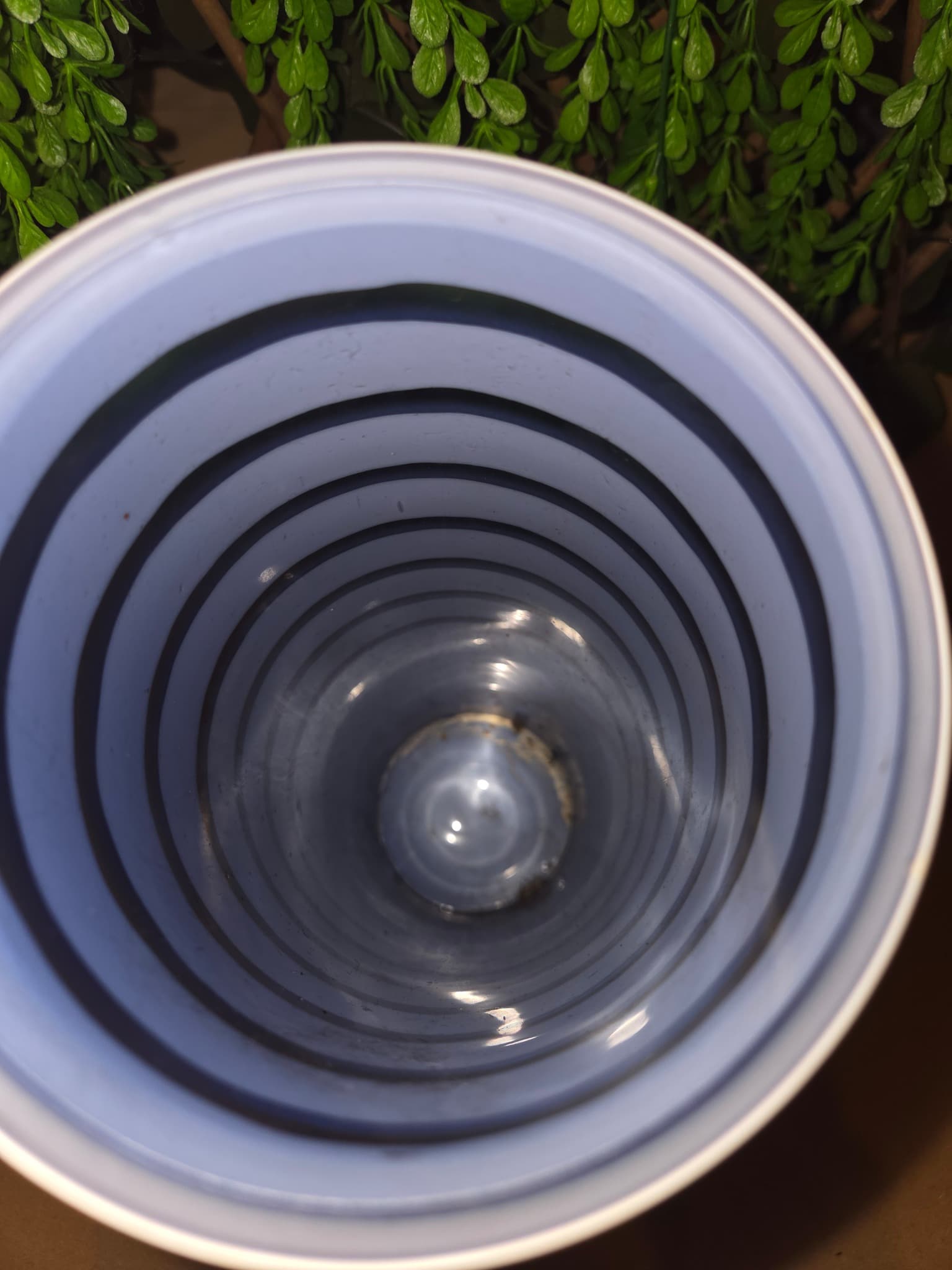 Homezone Modern Striped Ceramic Floor Vase — photo 3 of 4