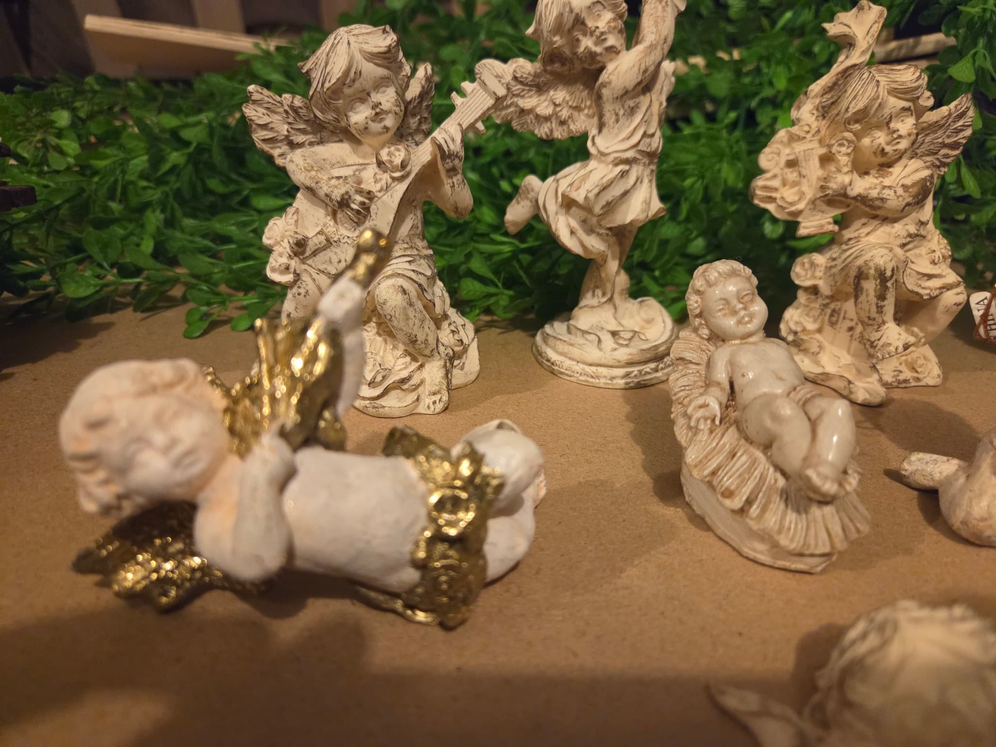 INA Vintage Style Resin Cherub Angel Figurines Collection — photo 4 of 6