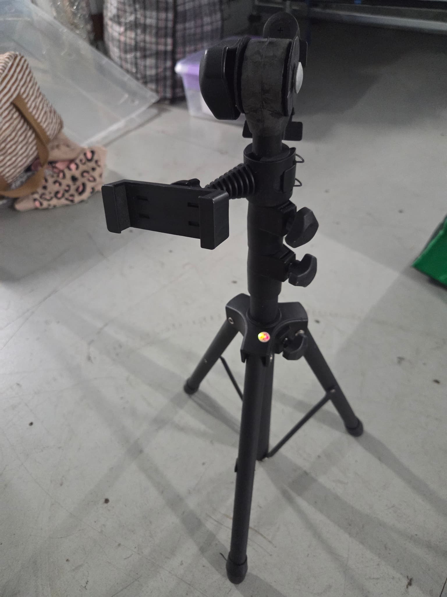 Lightweight Portable Smartphone Tripod Stand — photo 2 of 2
