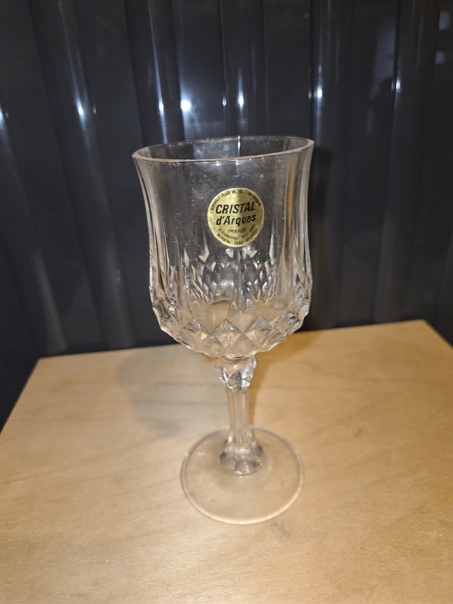 Longchamp Wine Glass - 24% Lead Crystal — photo 1 of 3
