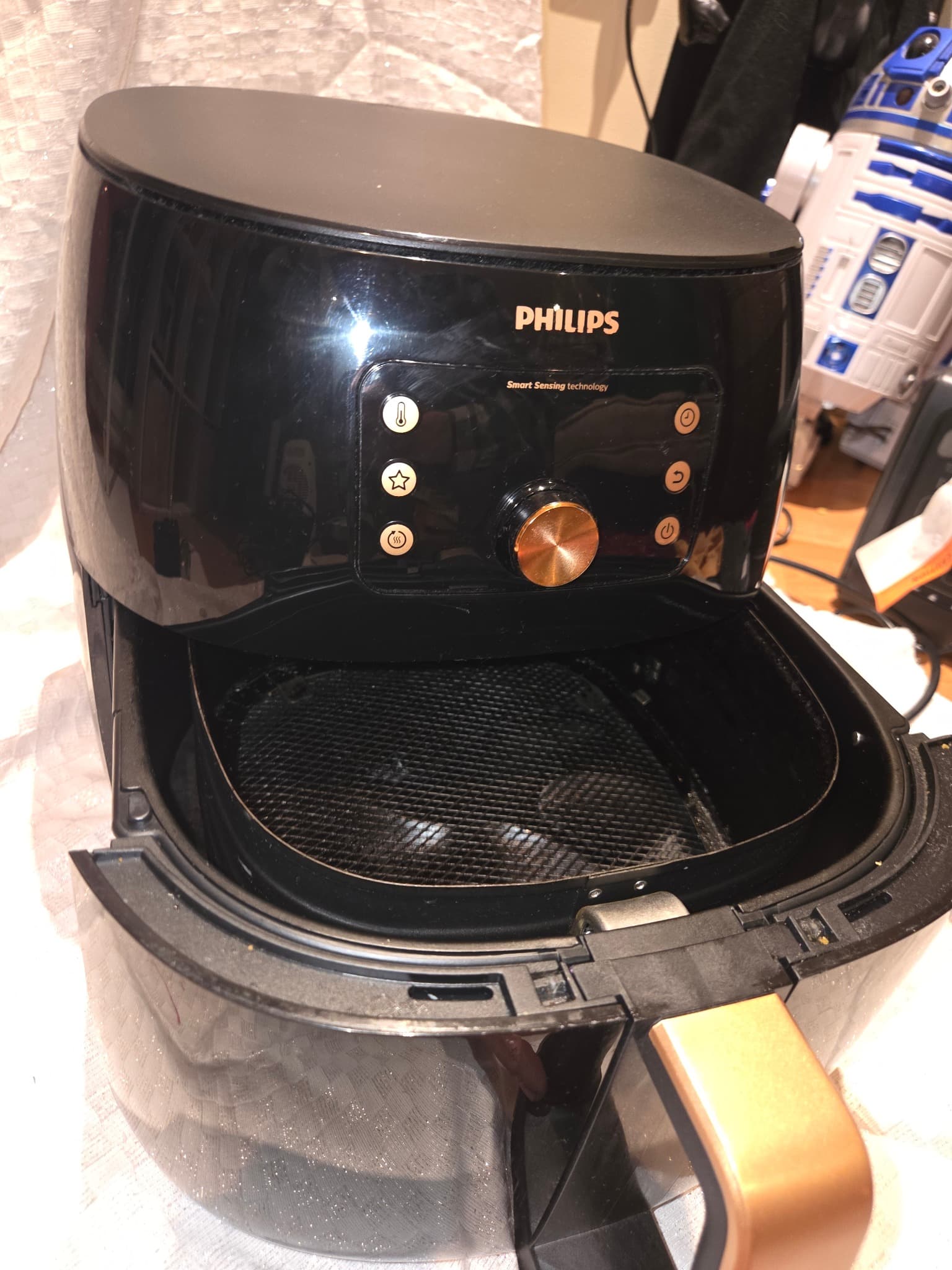 Philips Premium Airfryer XXL with Smart Sensing Technology — photo 2 of 3