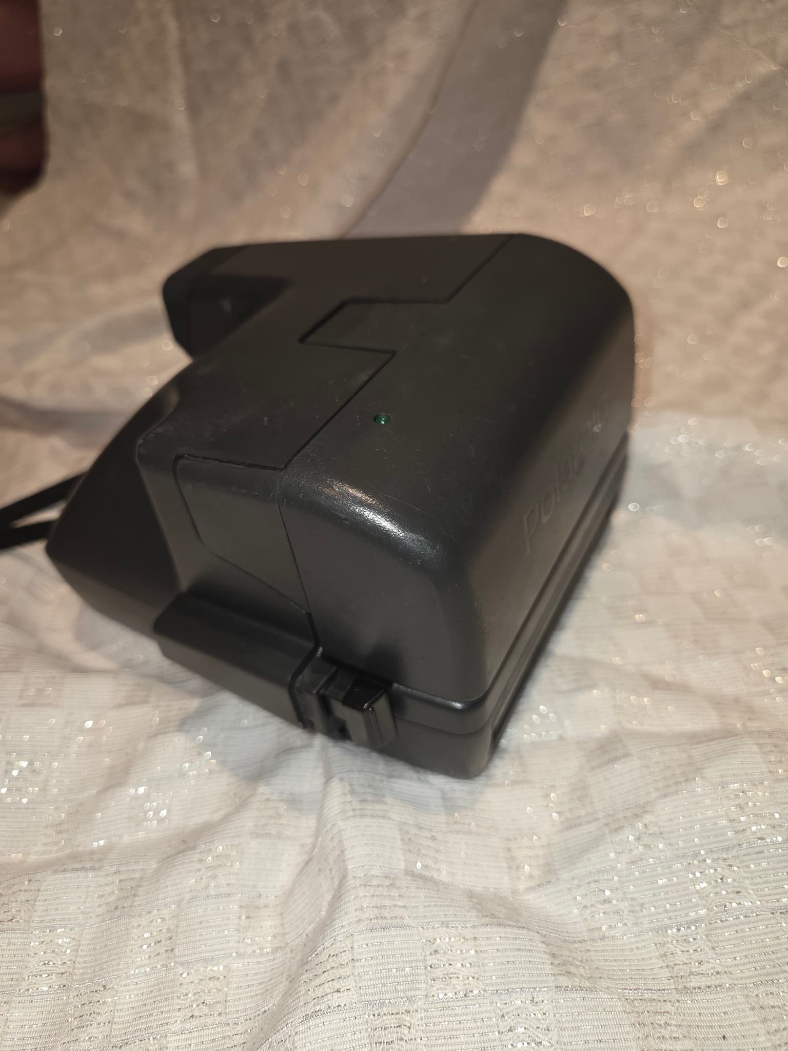 Polaroid 636 Closeup Instant Film Camera - Black — photo 4 of 4
