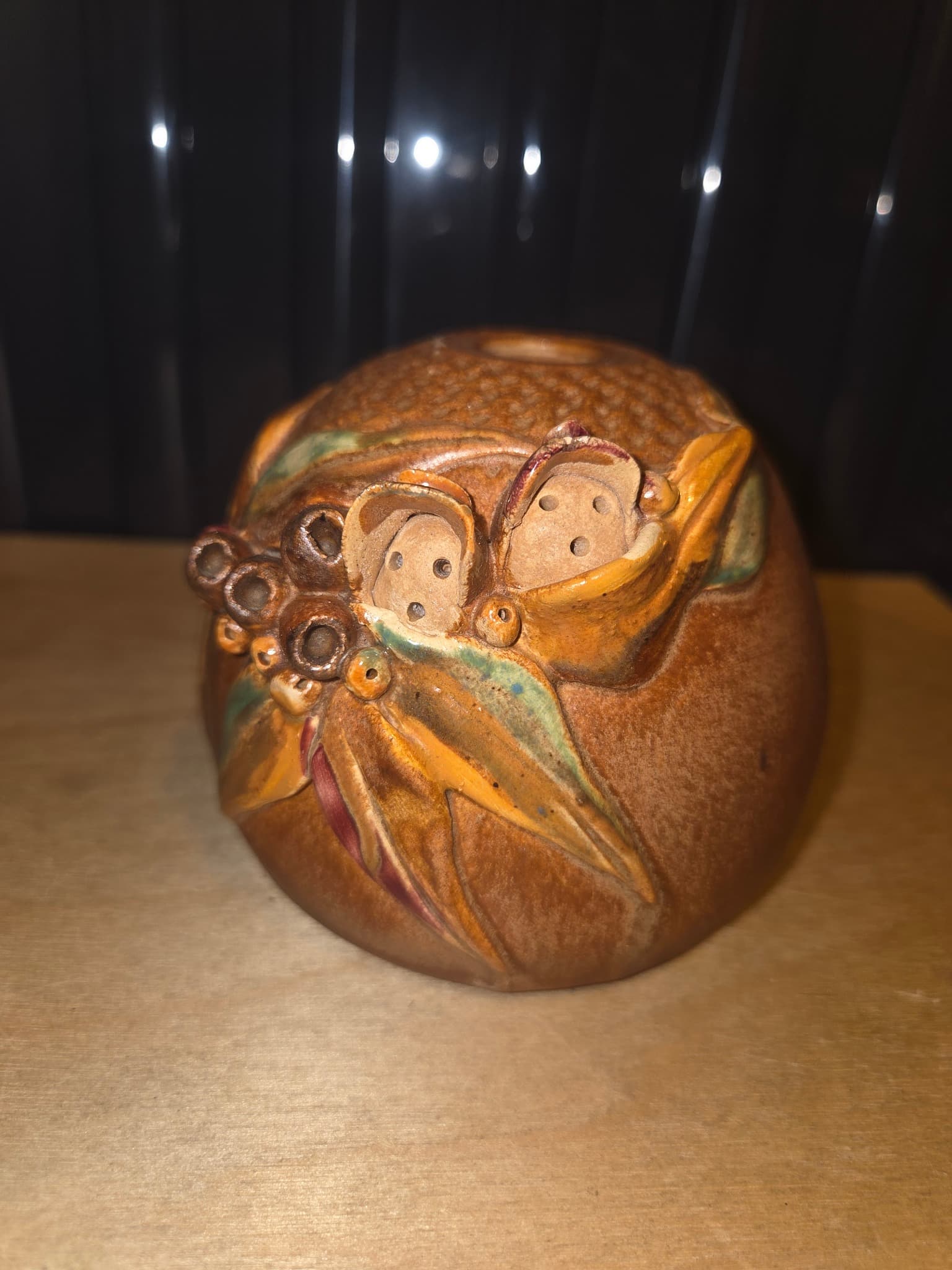 Pottery Australian Gum Nut Vase - Hand Made Ceramic — photo 2 of 3