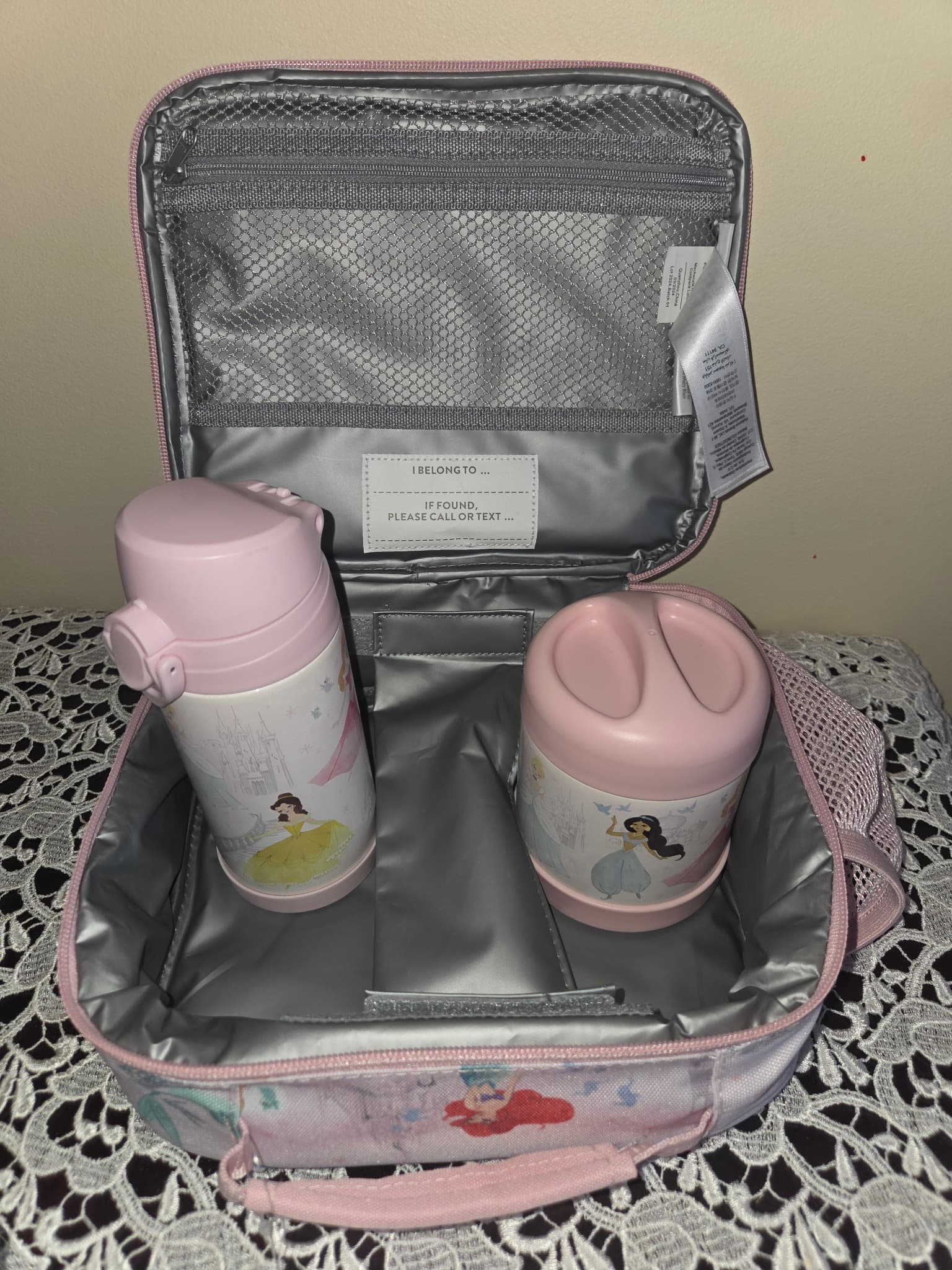 Pottery Barn Kids Disney Princess Lunch Box Set - Mary Blair Collection — photo 2 of 4