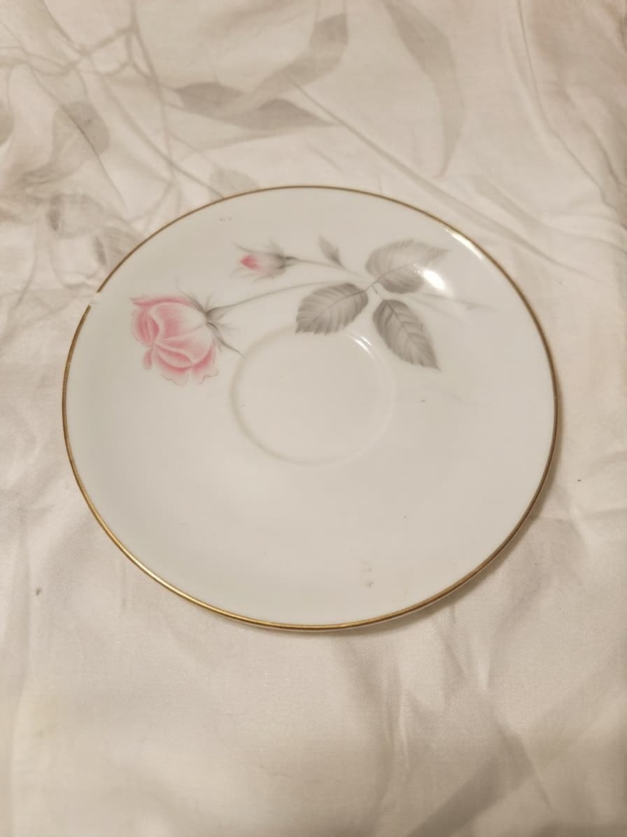 RC Karena Porcelain Saucer - Vintage Floral Pink Rose — photo 1 of 2