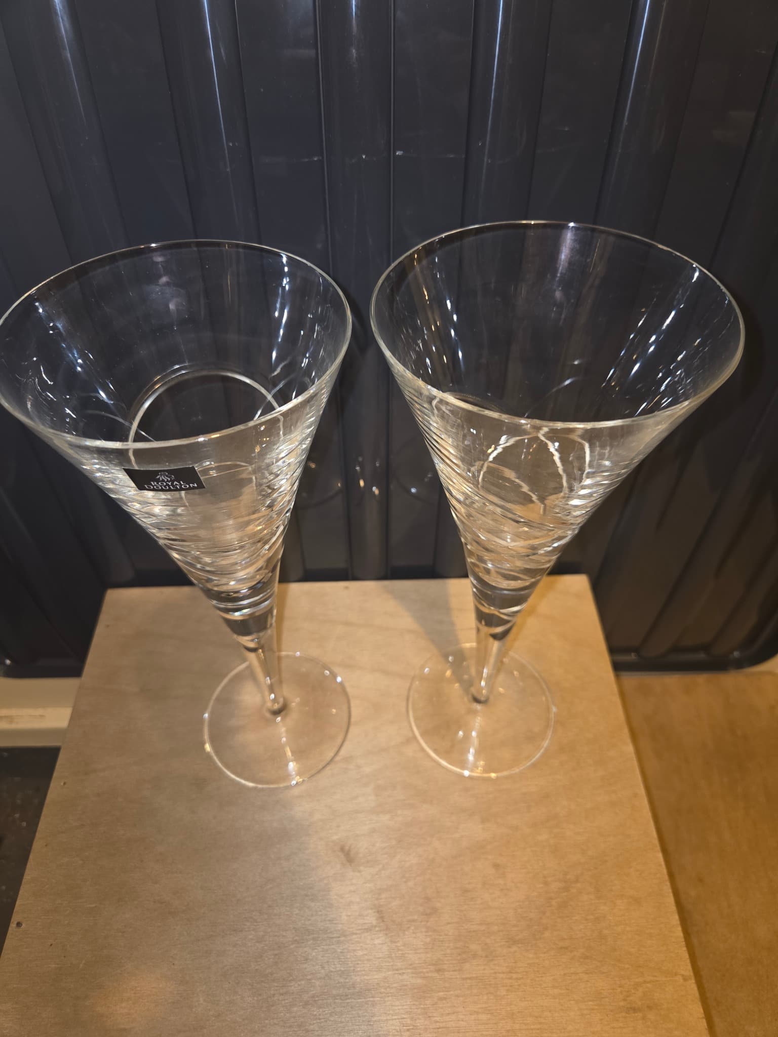 Royal Doulton Eclipse Crystal Champagne Flutes - Set of 2 — photo 2 of 4
