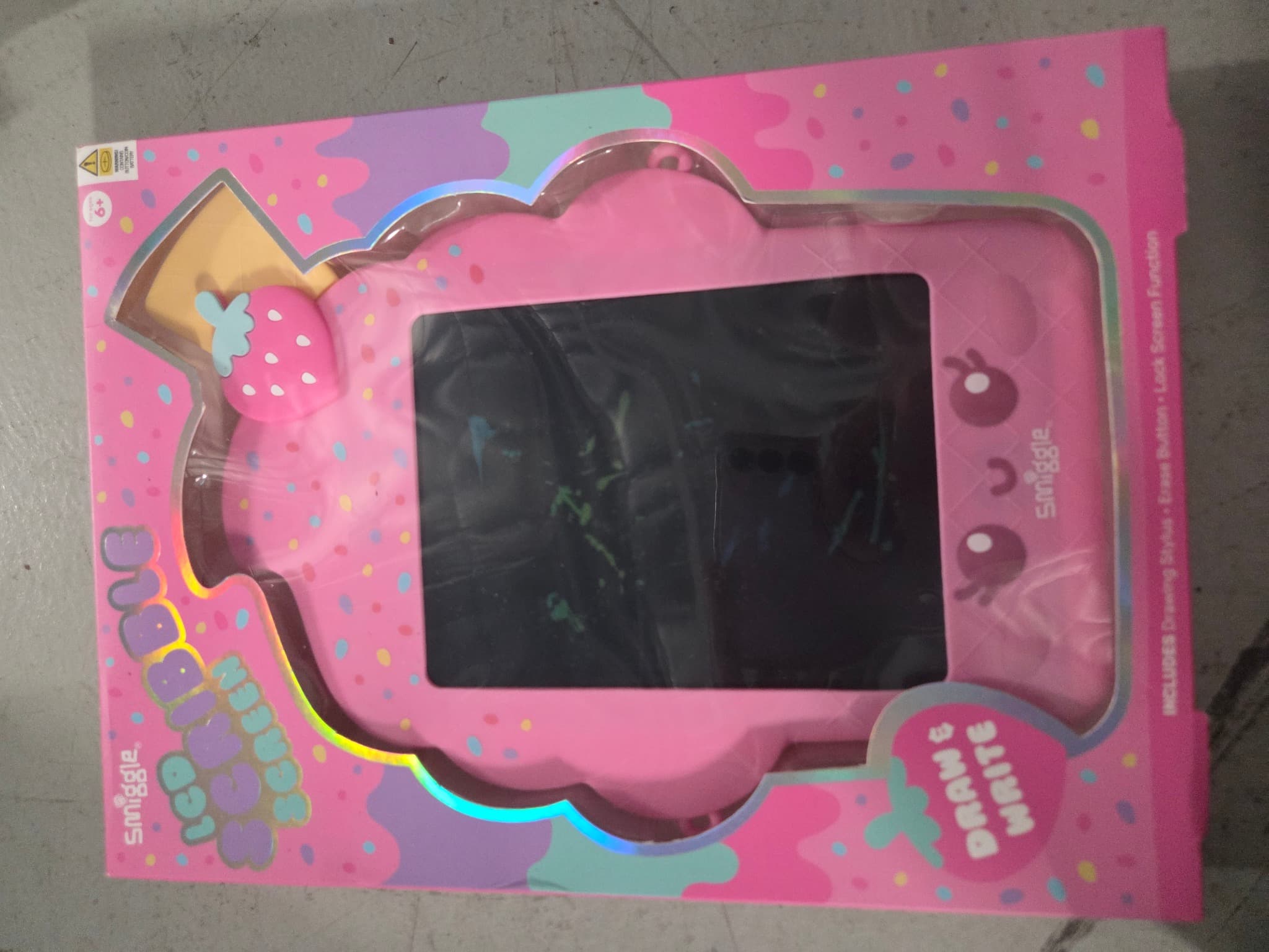 Smiggle LCD Scribble Screen Ice Cream Drawing Tablet — photo 1 of 2