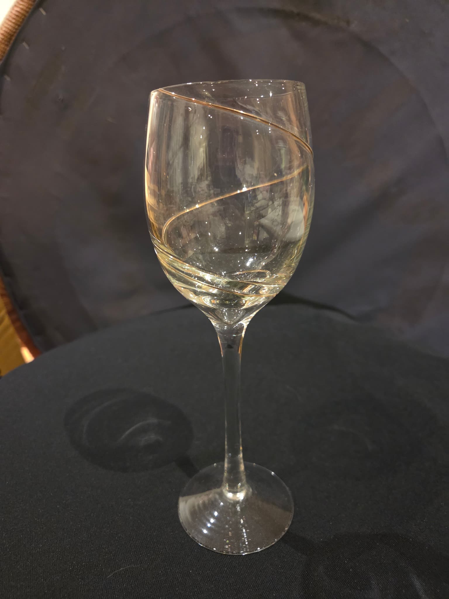Swirl Wine Glass - Elegant Spiral Detail Crystal Goblet — photo 2 of 3