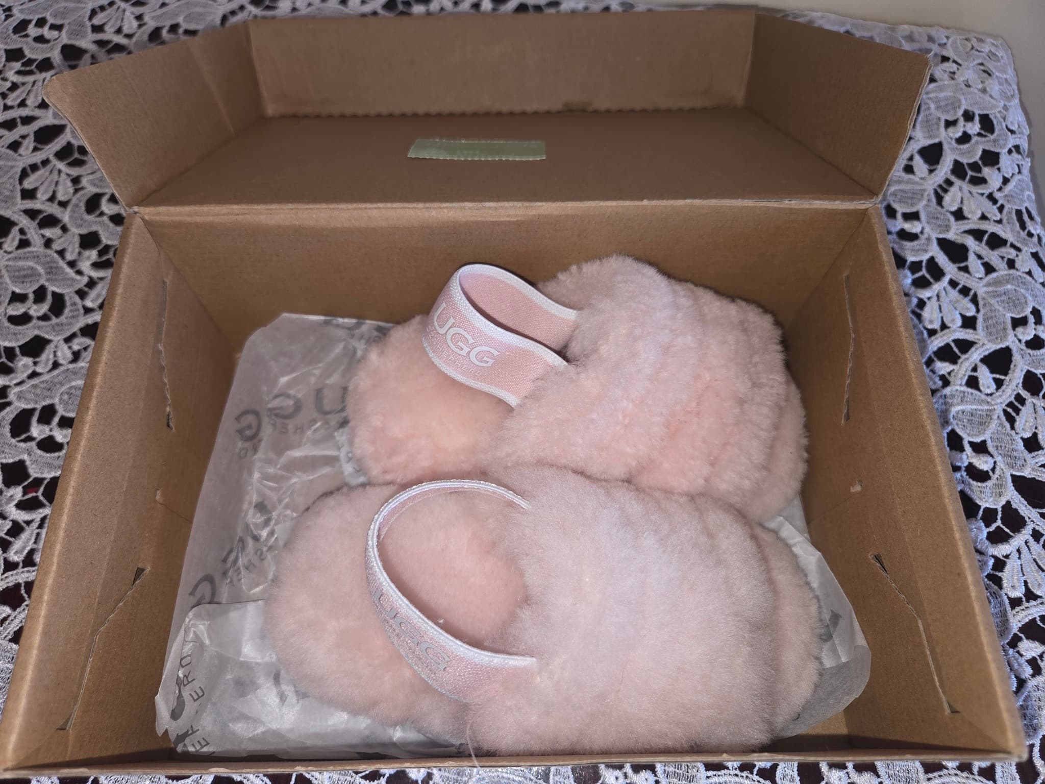 UGG Ozshepherd Pink Fluffy Slippers - Women's AU 9 — photo 2 of 4
