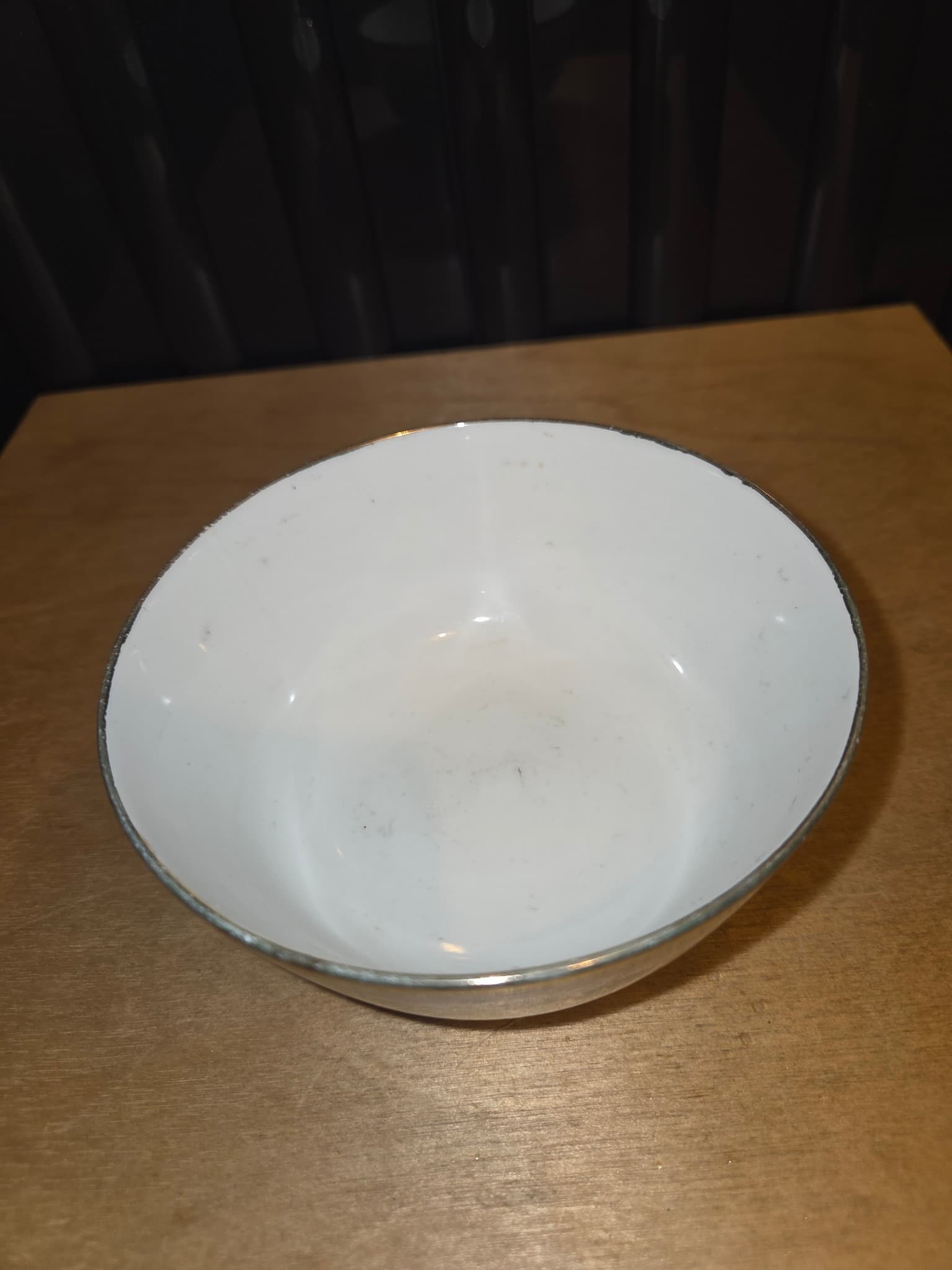 Vintage Chinese Porcelain Dragon Tea Bowl with Gold Rim — photo 2 of 3