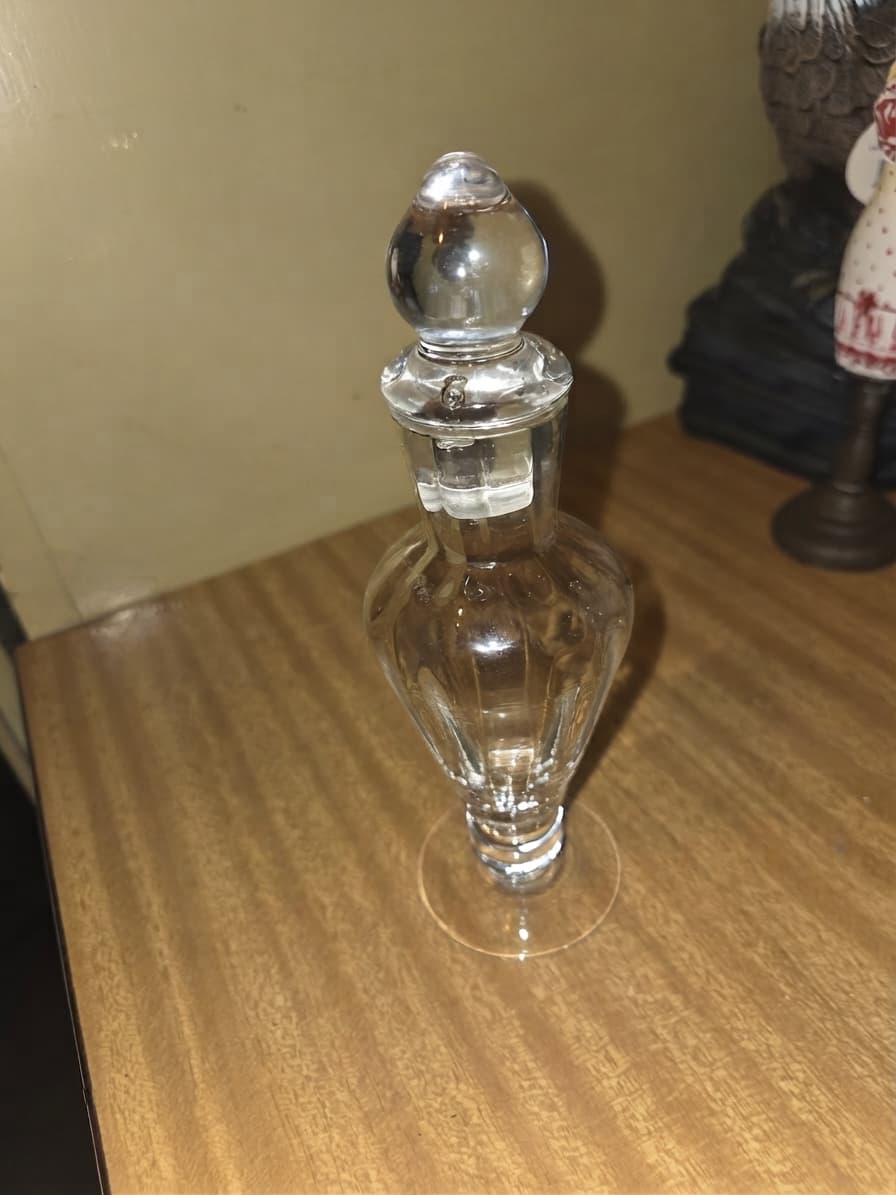 Vintage Clear Glass Perfume Bottle With Stopper — photo 1 of 2