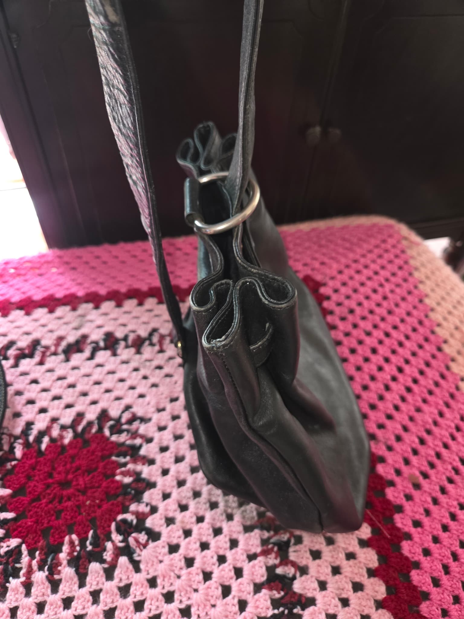 Vintage Gianni Versace Medusa Head Black Leather Bucket Bag — photo 3 of 5