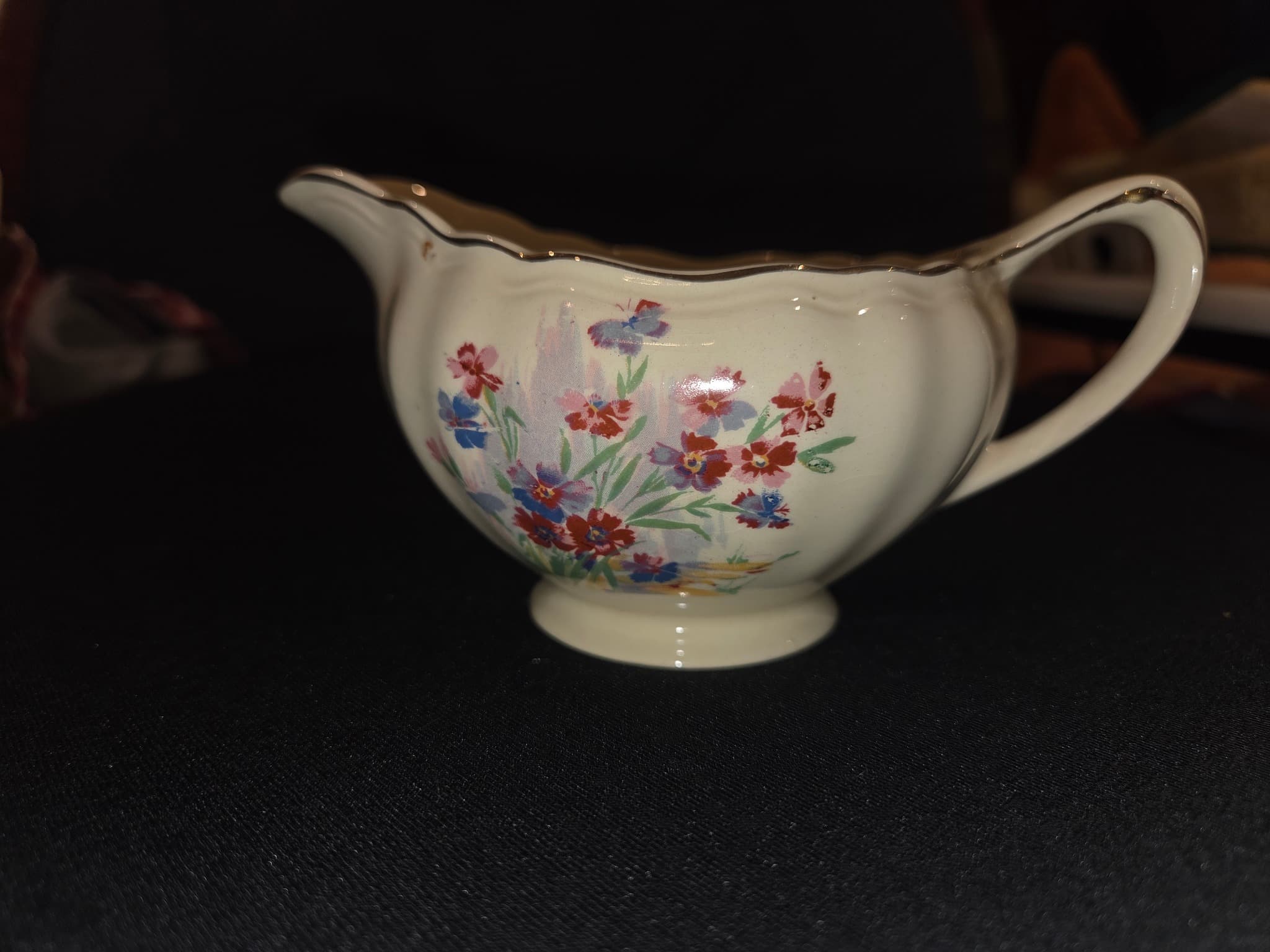Vintage J.G. MEAKIN Sunshine Floral Creamer Pitcher with Gold Trim — photo 2 of 4