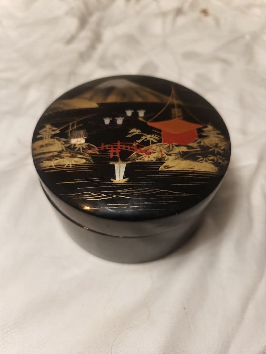 Vintage Japanese Lacquerware Trinket Box & 6 Coaster Set - Mt. Fuji Motif — photo 1 of 4