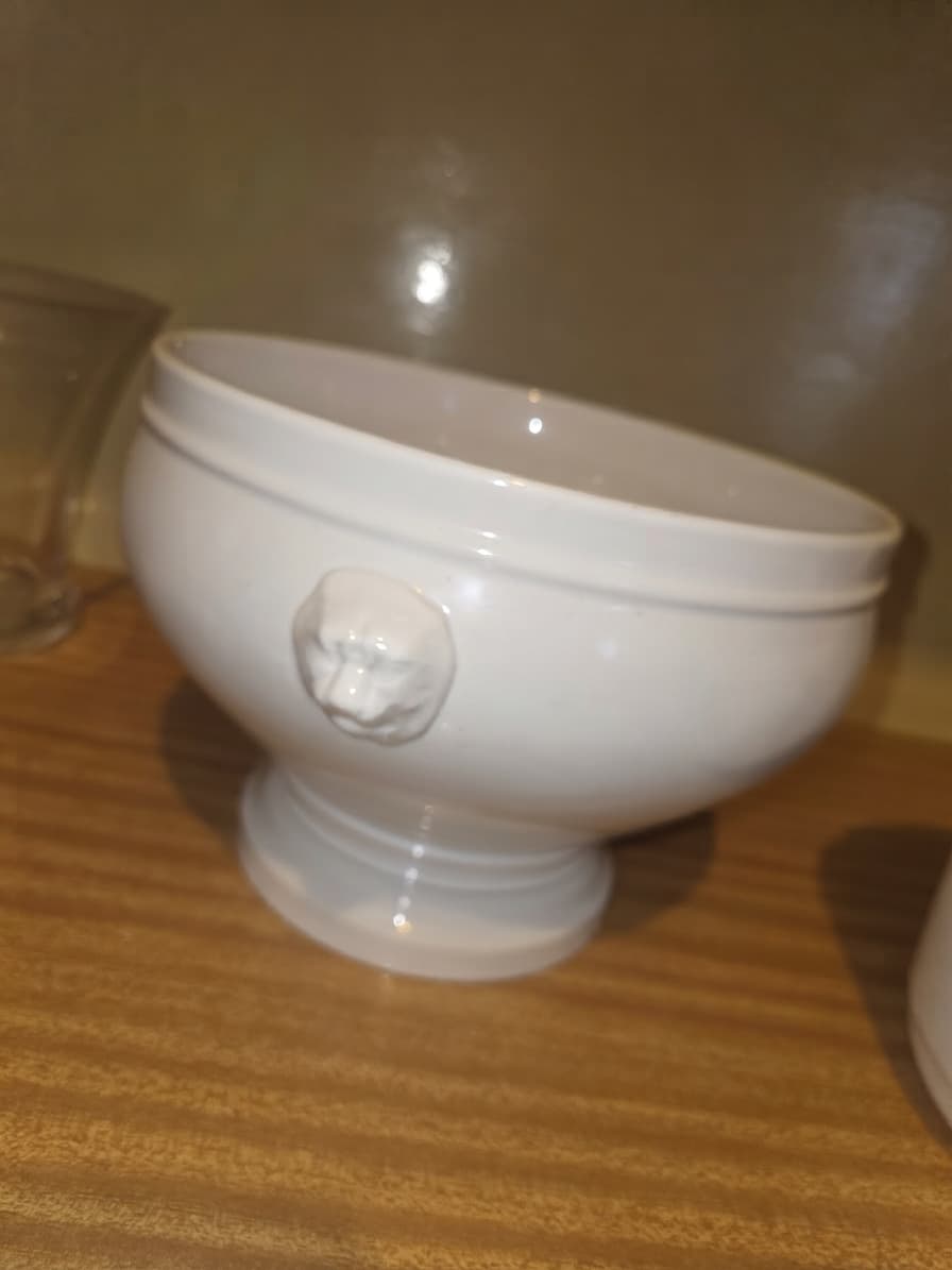 Vintage Kenwood Pyrex White Lion Head Soup Tureen Bowl — photo 1 of 5