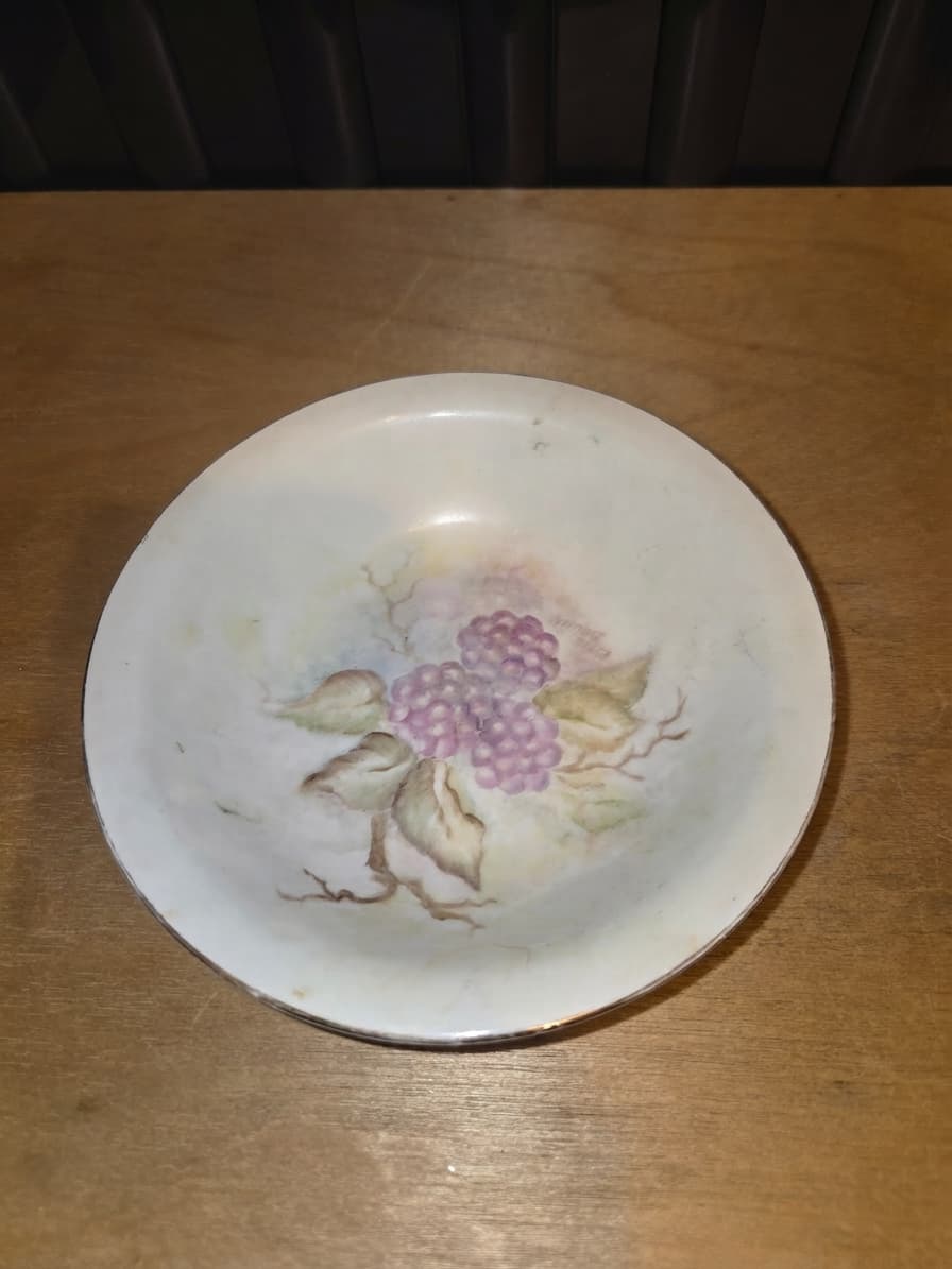 Vintage Mariwa Hand Painted Porcelain Grape Motif Small Dish — photo 1 of 2