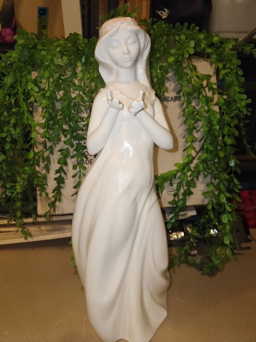 Vintage Porcelain Woman Figurine - Hand-Crafted 1987 — photo 1 of 4