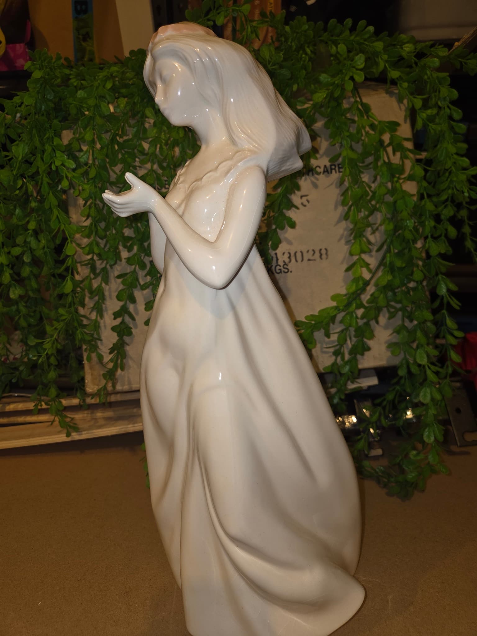 Vintage Porcelain Woman Figurine - Hand-Crafted 1987 — photo 2 of 4