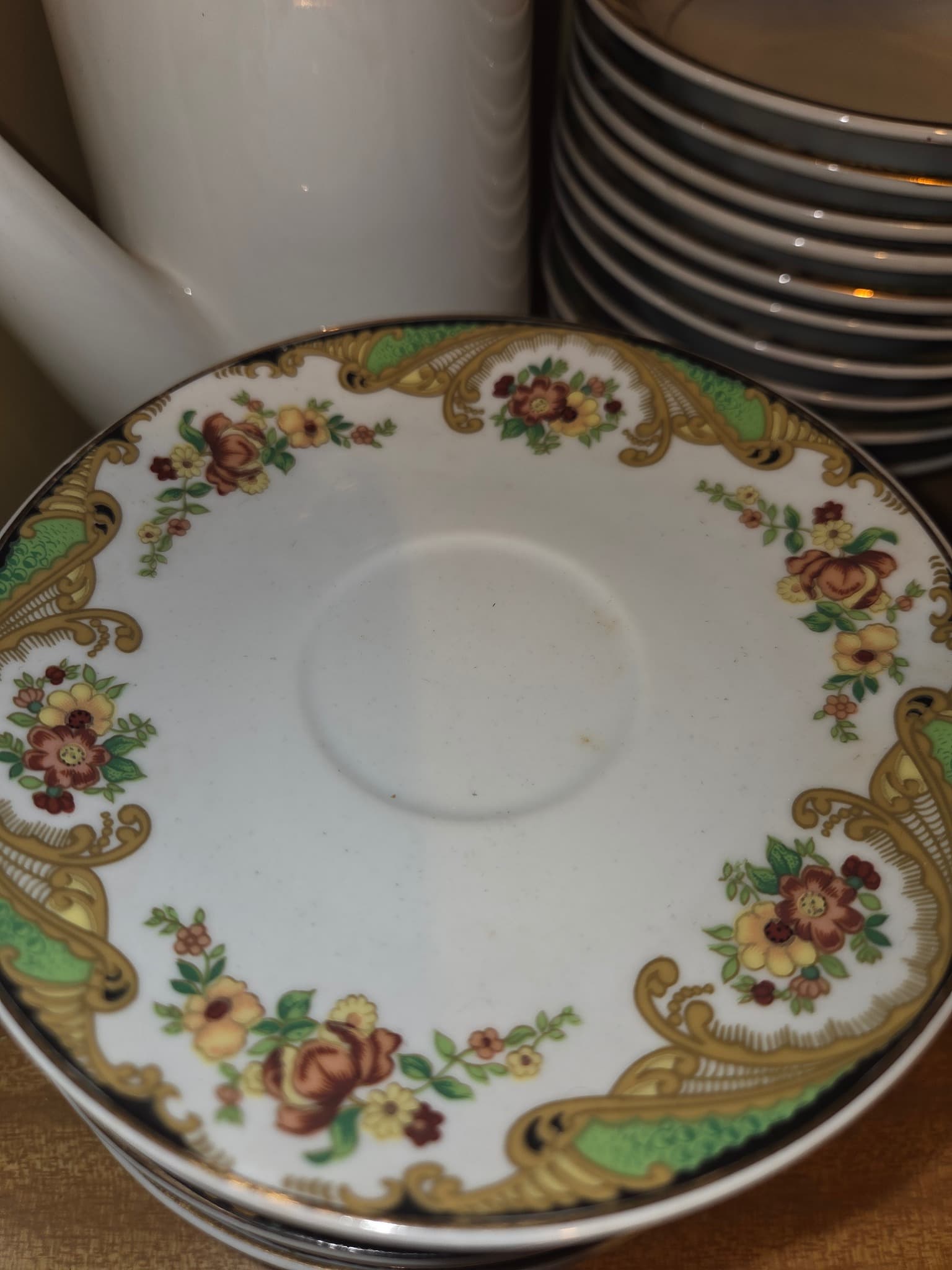 Vintage Porcelana Real Porcelain Dinnerware Set - Floral Gold Trim — photo 3 of 5