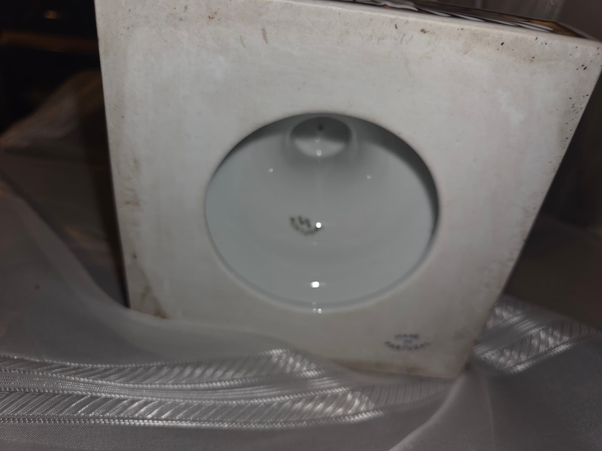 Vintage VA Porcelain Pierced Compote Bowl - White and Gold — photo 3 of 4