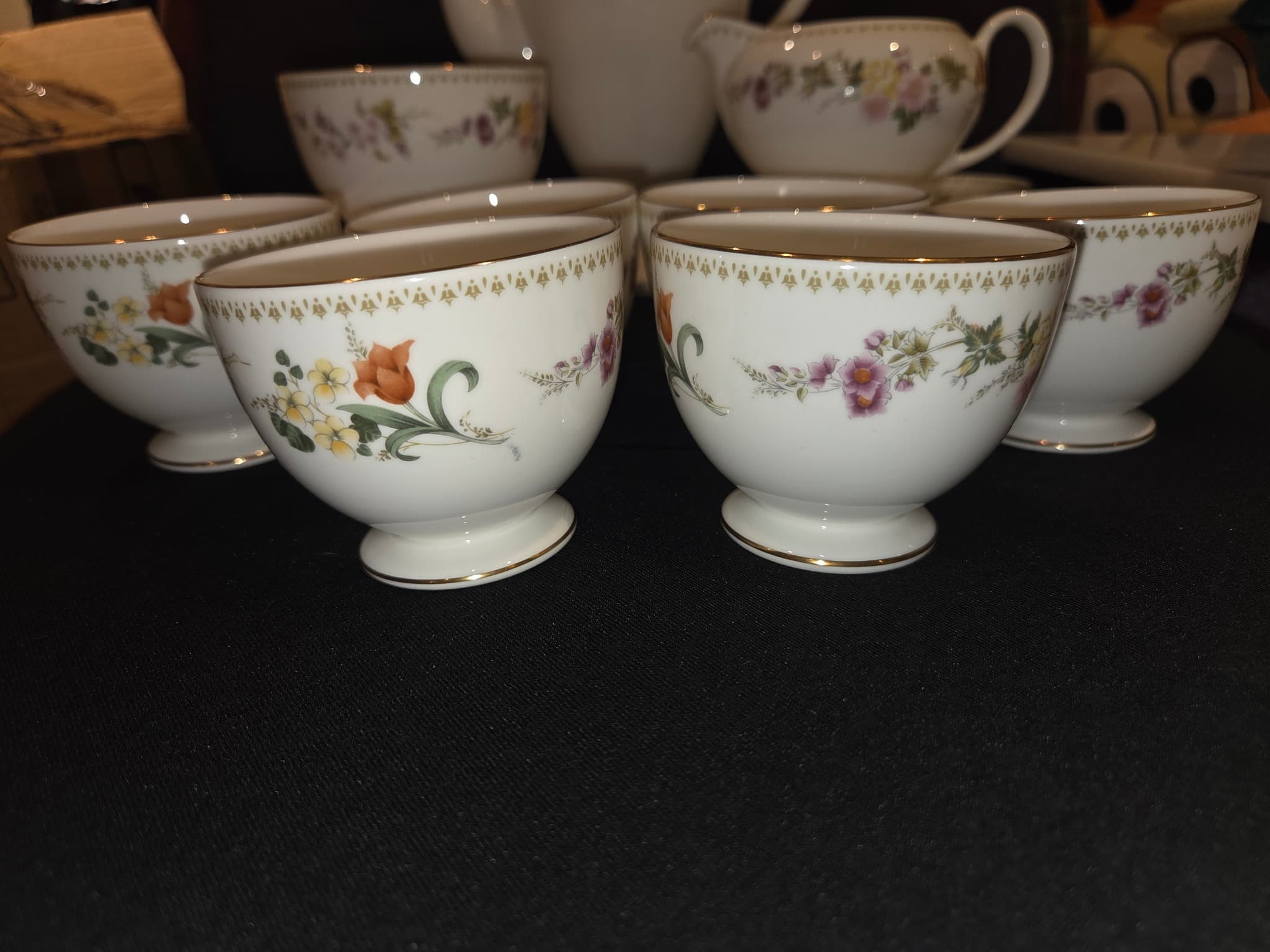 Vintage Wedgwood Bone China Tea Set - Floral Pattern — photo 4 of 5
