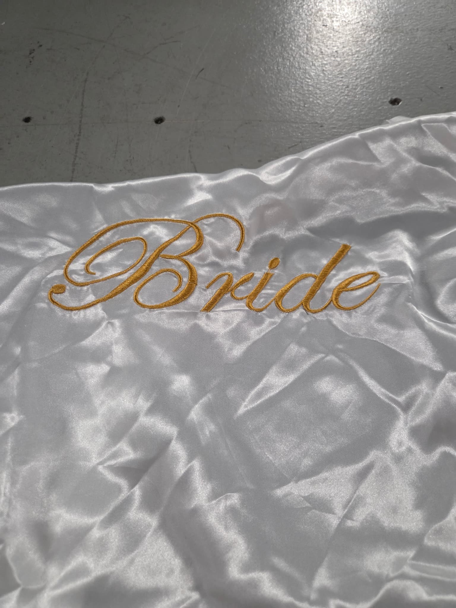 White Satin Bride Robe With Gold Embroidery — photo 2 of 3