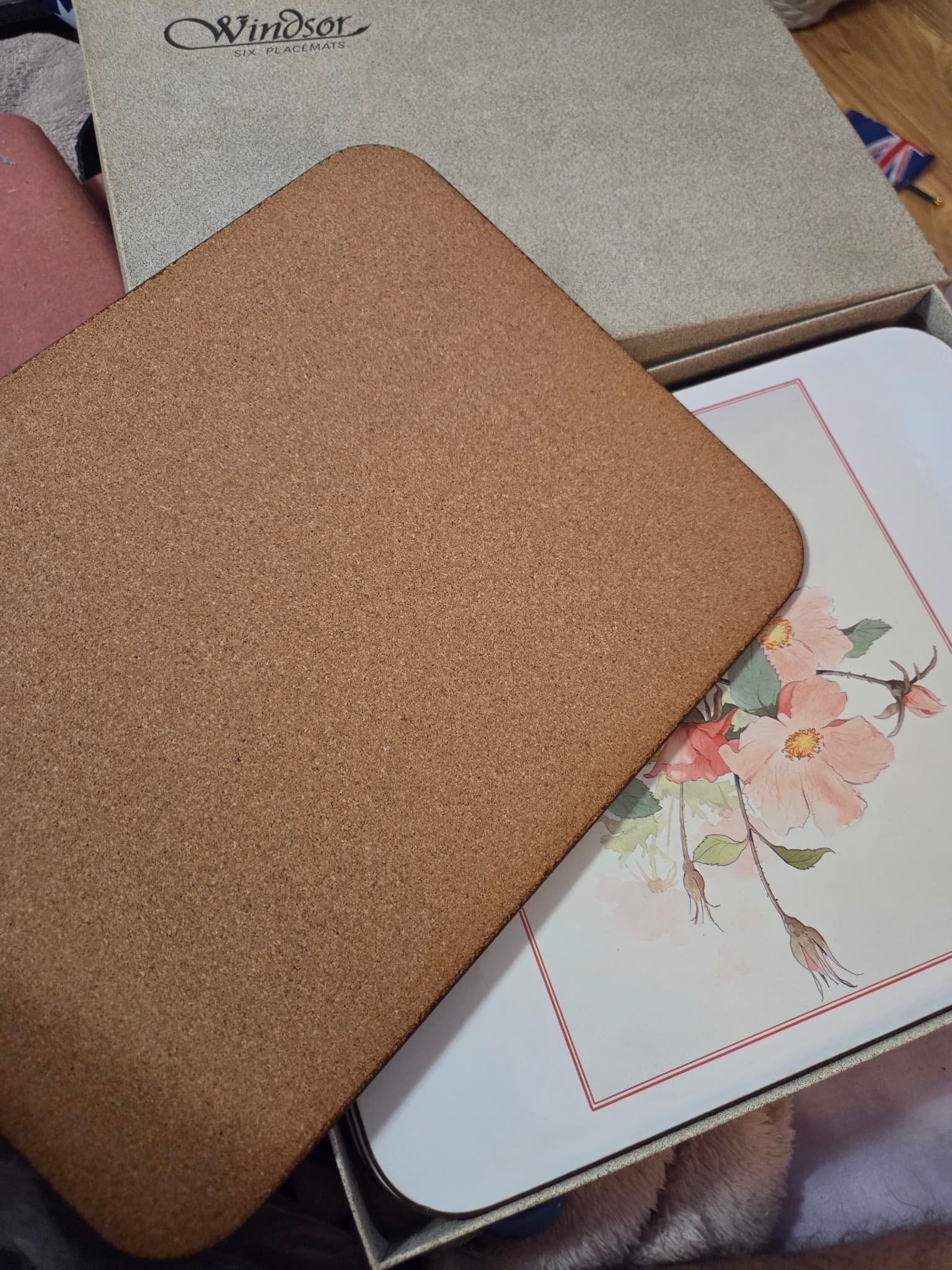 Windsor Collection Floral Placemats - Set of 6 — photo 4 of 4