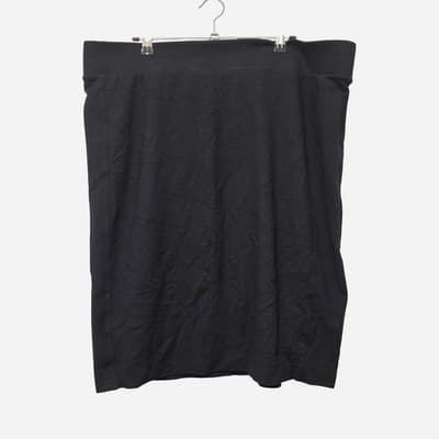 Curve Pencil Skirt - Black Size 18 — photo 1 of 5