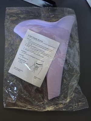 P EZ Purple Female Travel Urinal Portable Silicone Pee Funnel for Camping — photo 2 of 3