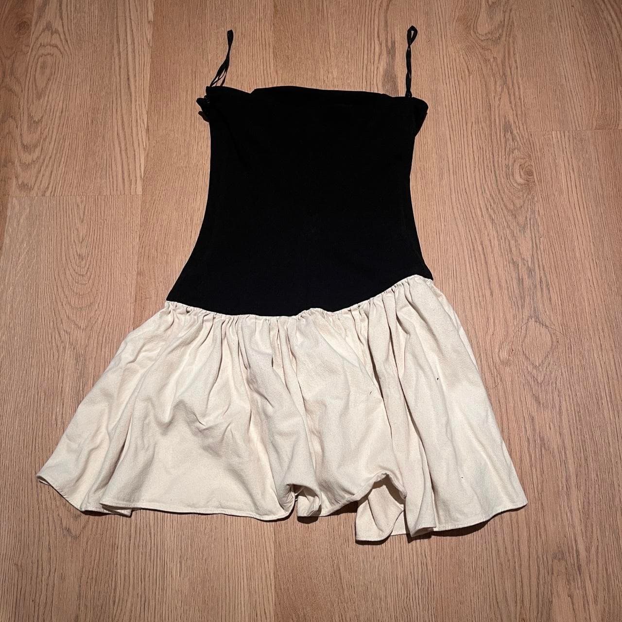 ARCINA Drop Waist Mini Dress Black And Cream — photo 1 of 3