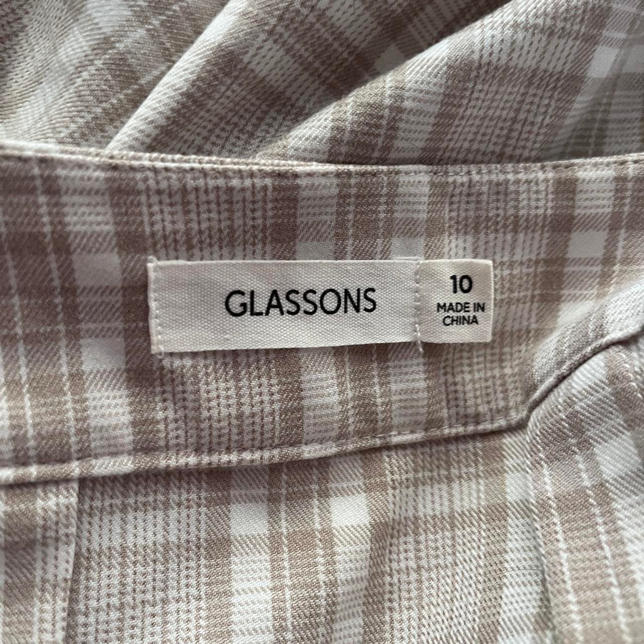 Glassons Plaid Pleated Mini Skirt Beige and White Size 10 — photo 5 of 5