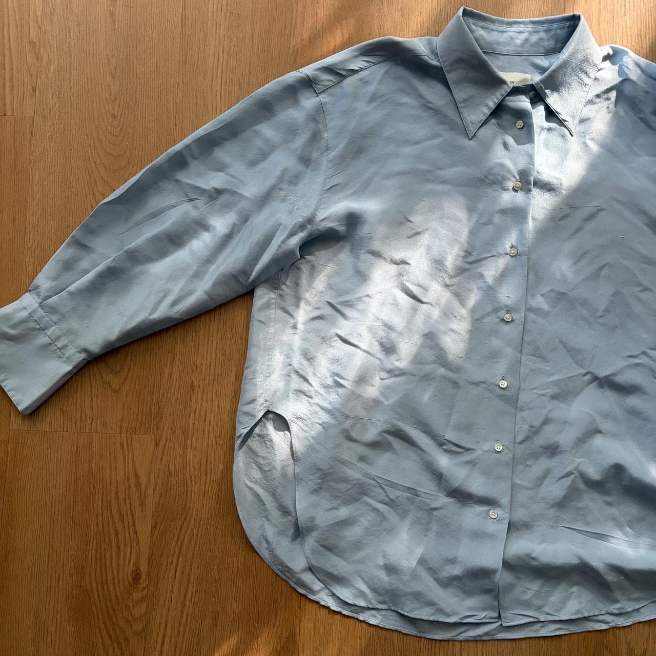Oroton Silk Button-Up Shirt Light Blue Size 12 — photo 2 of 8