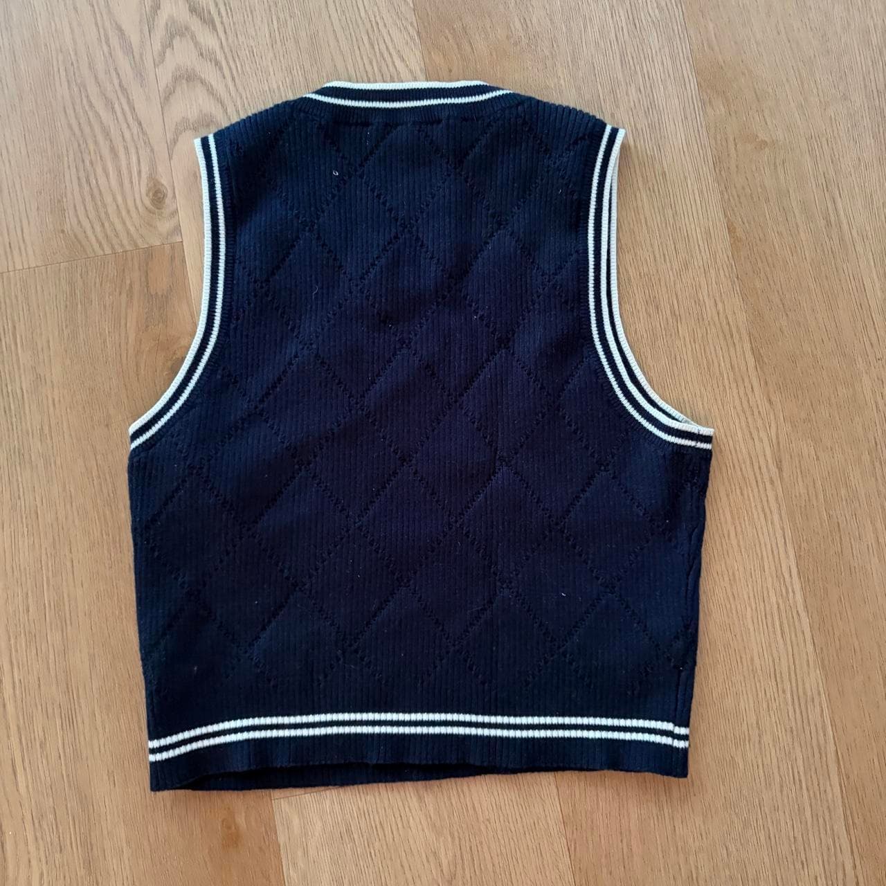 Viktoria & Woods Rafael Knit Sweater Vest Navy — photo 6 of 6