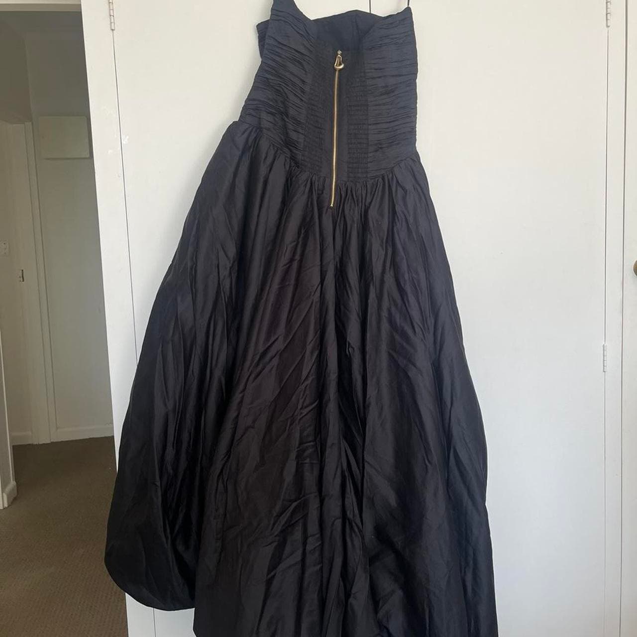 Violette Bubble Hem Maxi Dress Black — photo 4 of 5