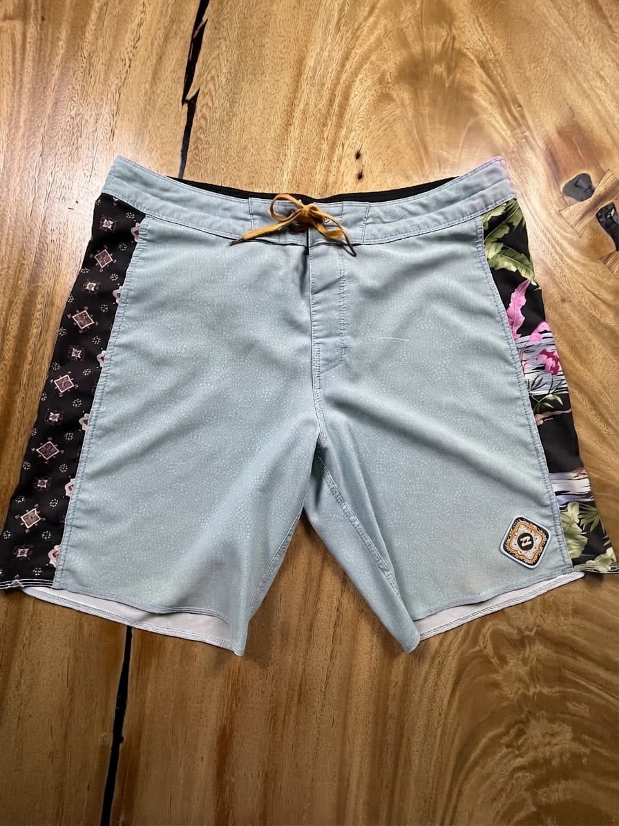 Billabong Boardshorts Floral Print Light Blue Men's 36