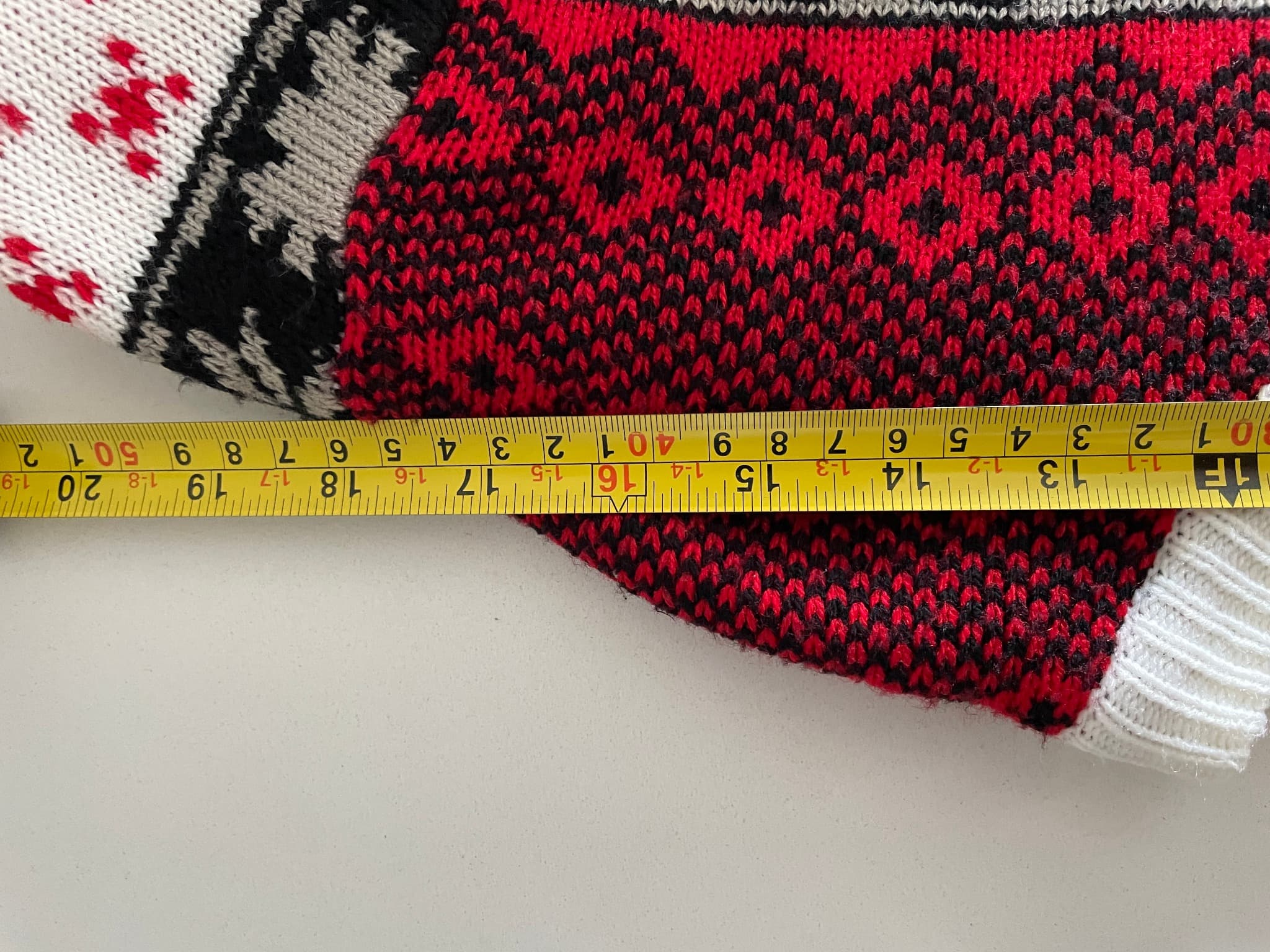 Bravado Red Hot Chili Peppers Christmas Sweater Red White Black Size M — photo 5 of 7