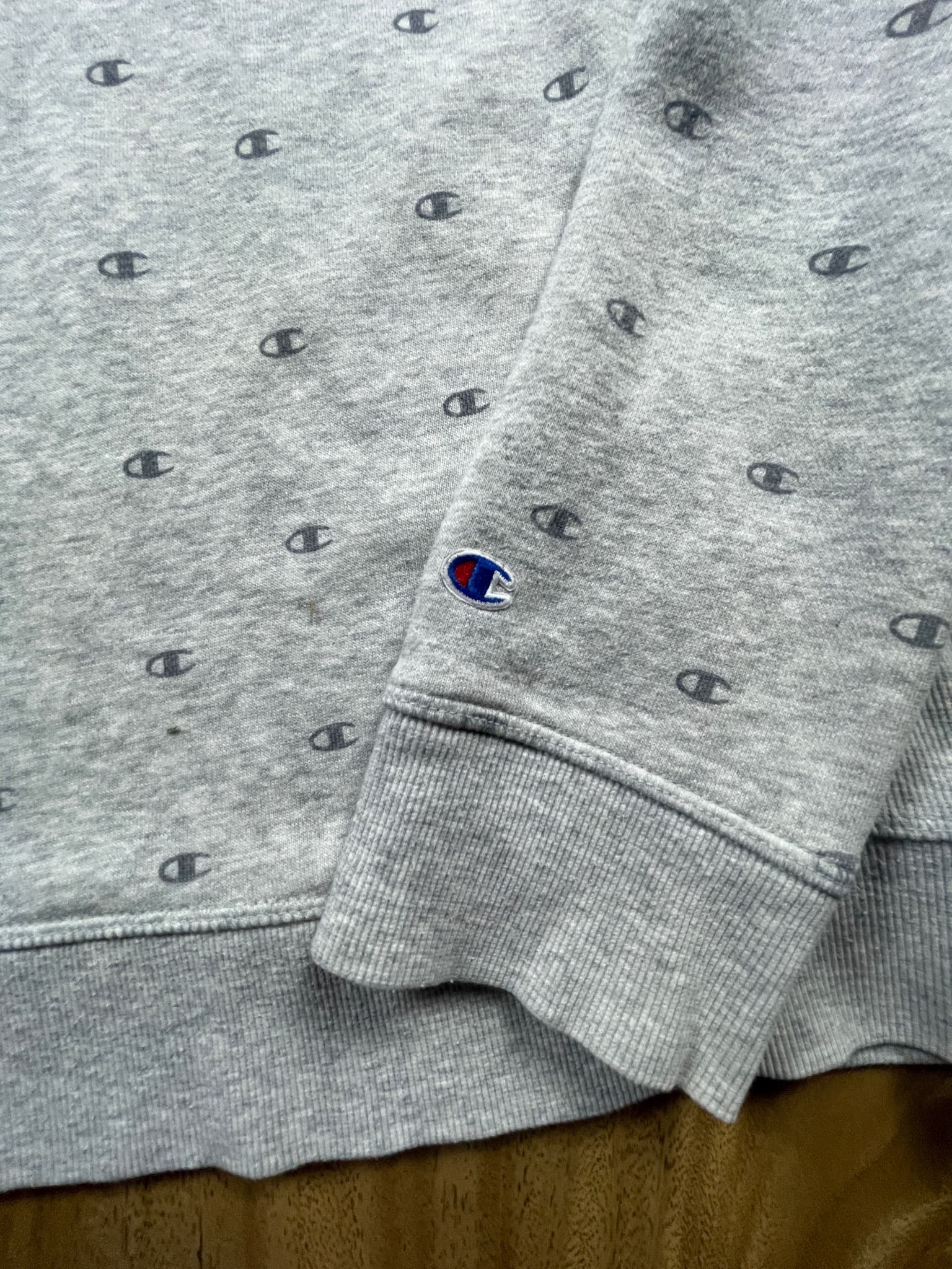 Champion Crewneck Sweatshirt All-Over Logo Print Grey Unisex L — photo 2 of 10