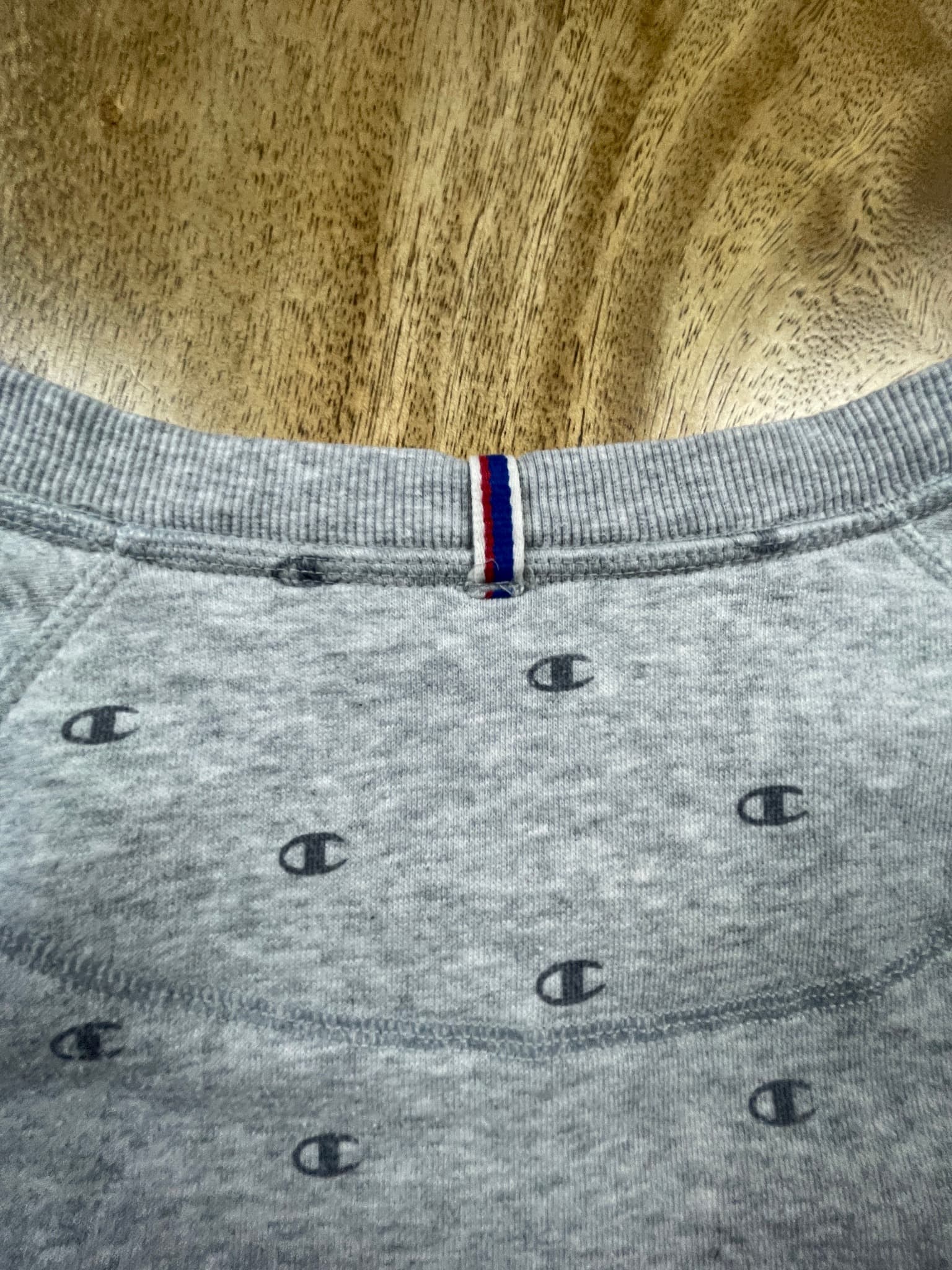 Champion Crewneck Sweatshirt All-Over Logo Print Grey Unisex L — photo 6 of 10
