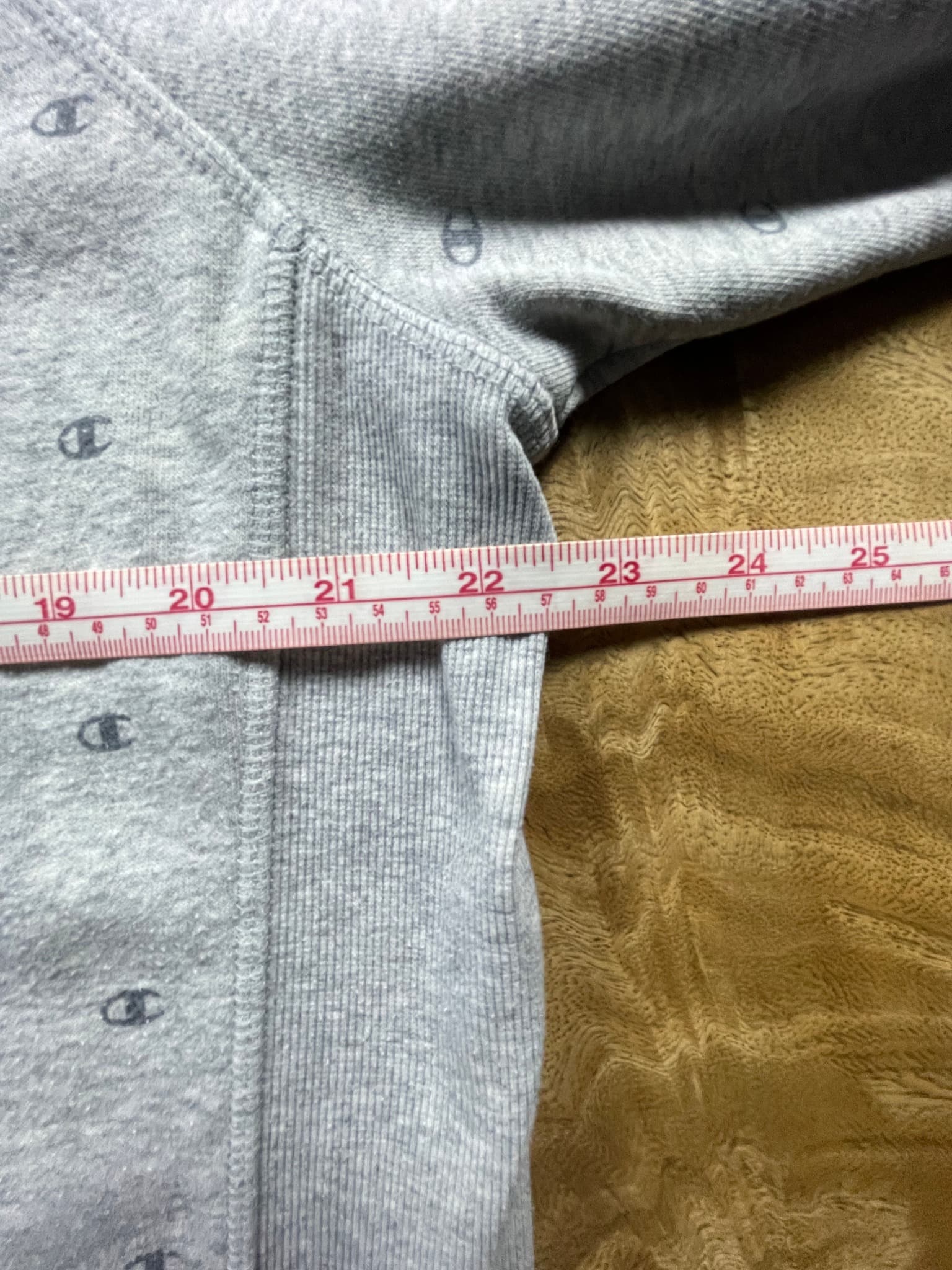 Champion Crewneck Sweatshirt All-Over Logo Print Grey Unisex L — photo 9 of 10
