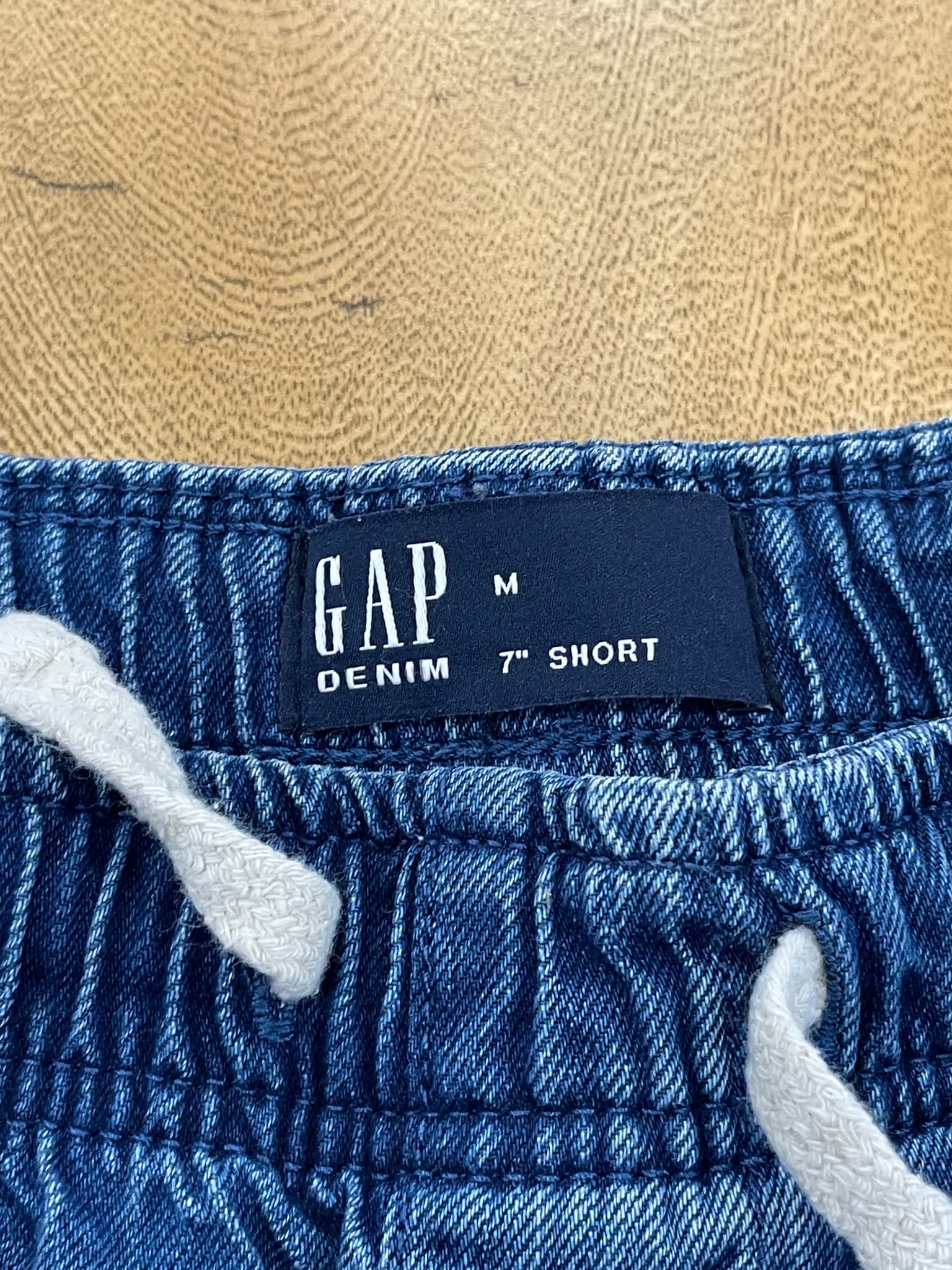 GAP Denim Pull-On Shorts Blue Drawstring Waist Men's Size M — photo 3 of 8