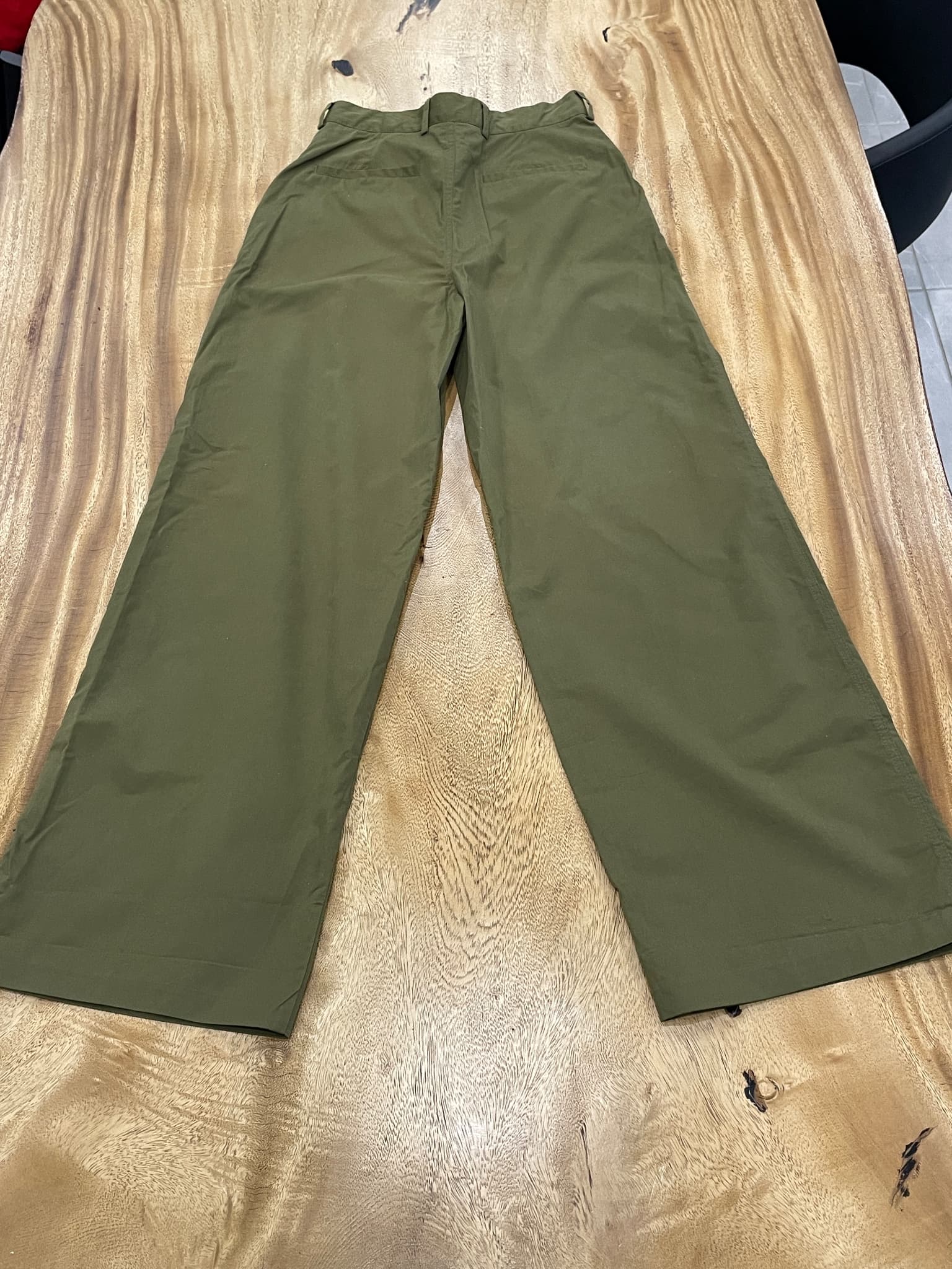 H&M Wide Leg Cotton Trousers Olive Green Size 10 — photo 3 of 10