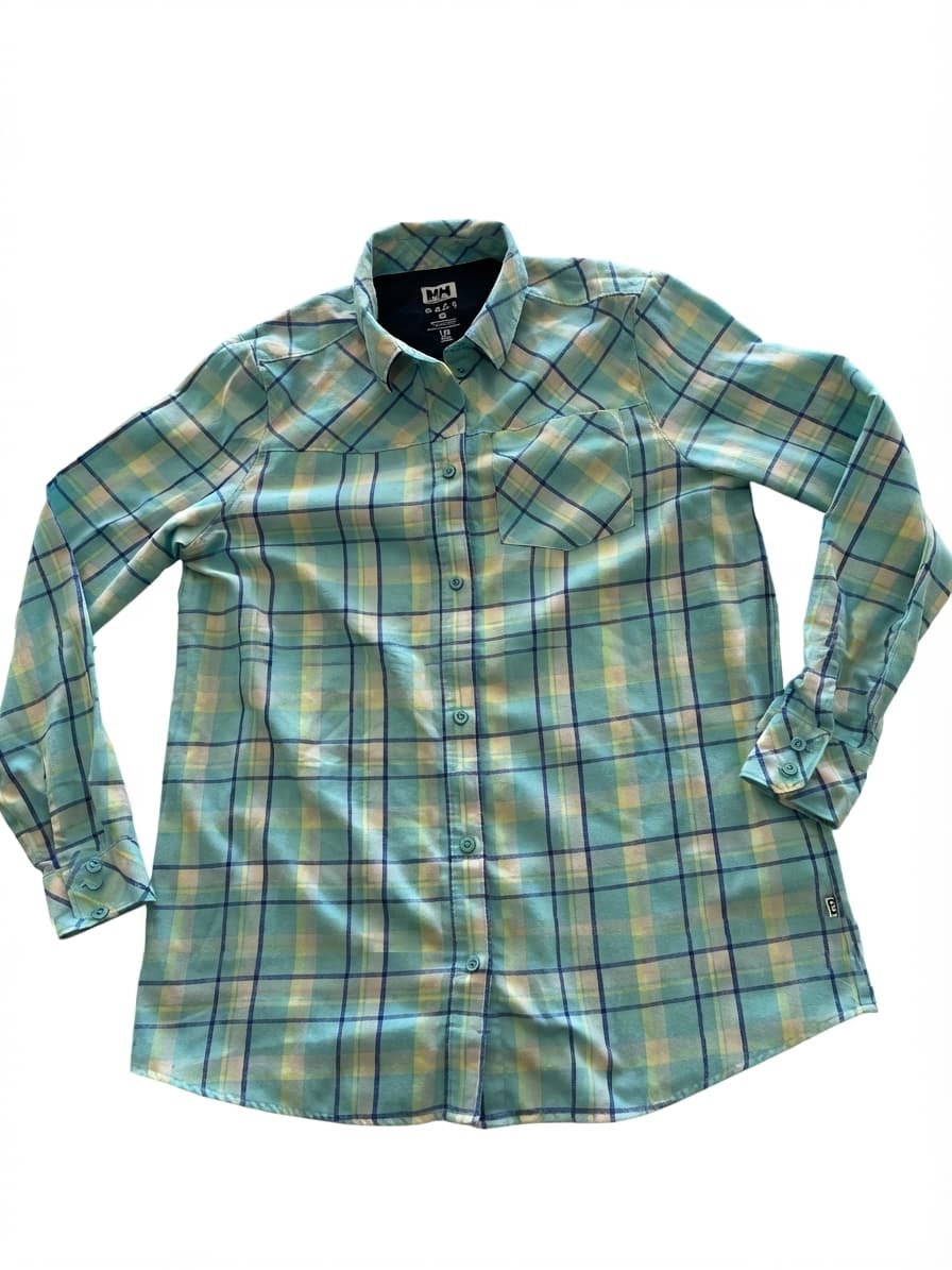 Helly Hansen Women's Plaid Long Sleeve Button-Up Shirt — photo 1 of 7