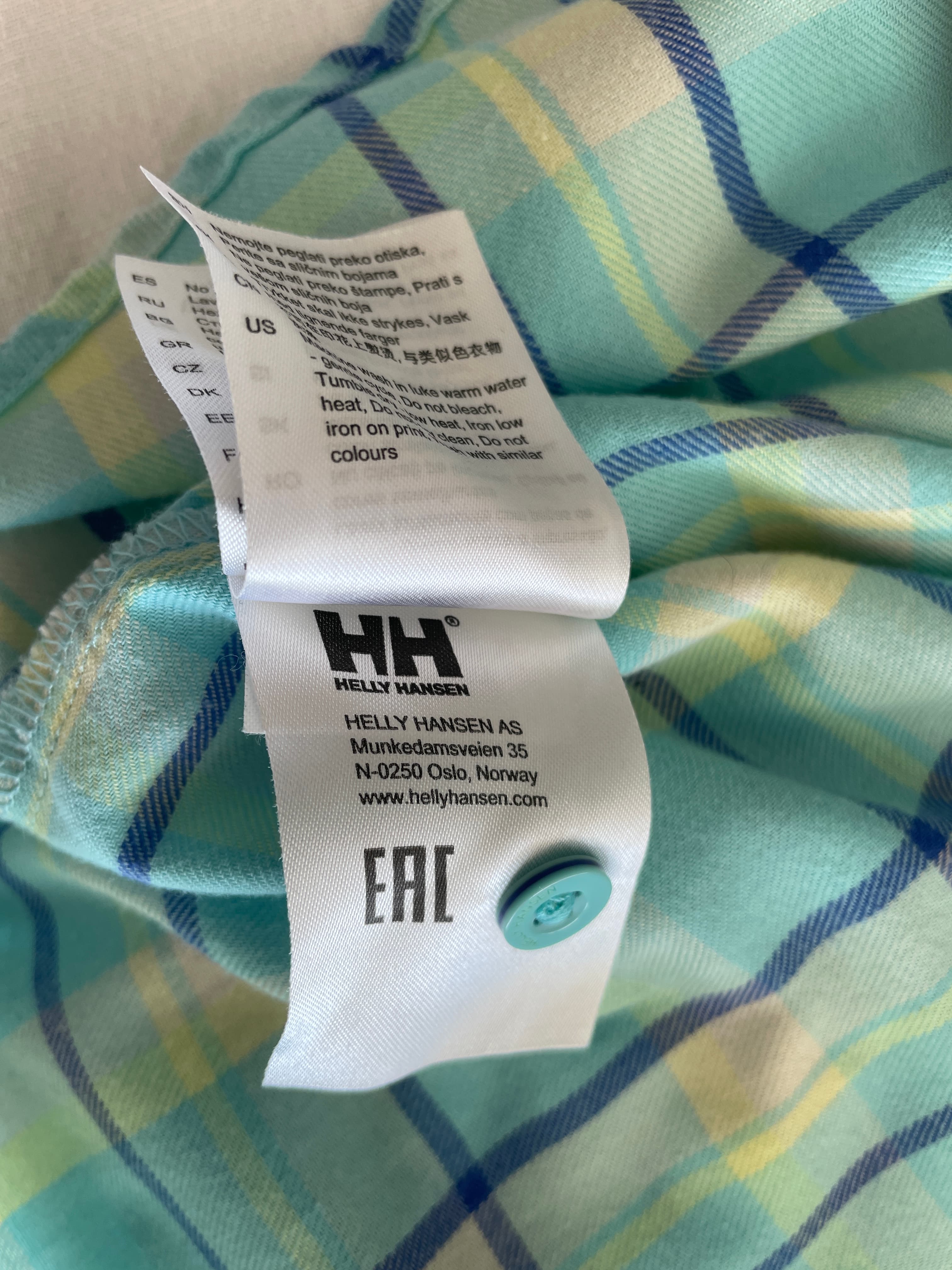 Helly Hansen Women's Plaid Long Sleeve Button-Up Shirt — photo 4 of 7