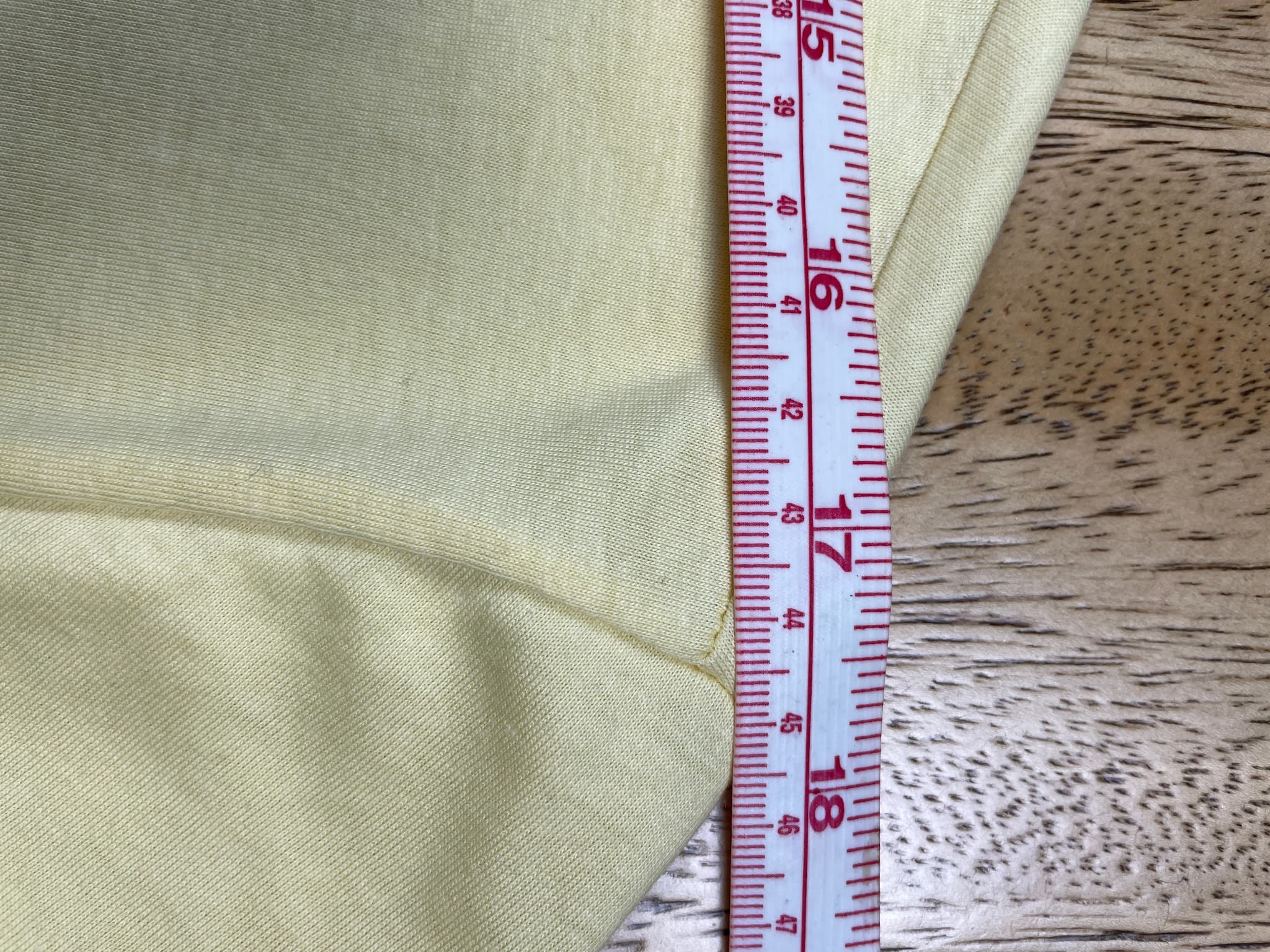 Lacoste Pima Cotton V-Neck T-Shirt Logo Yellow Men's L — photo 6 of 7