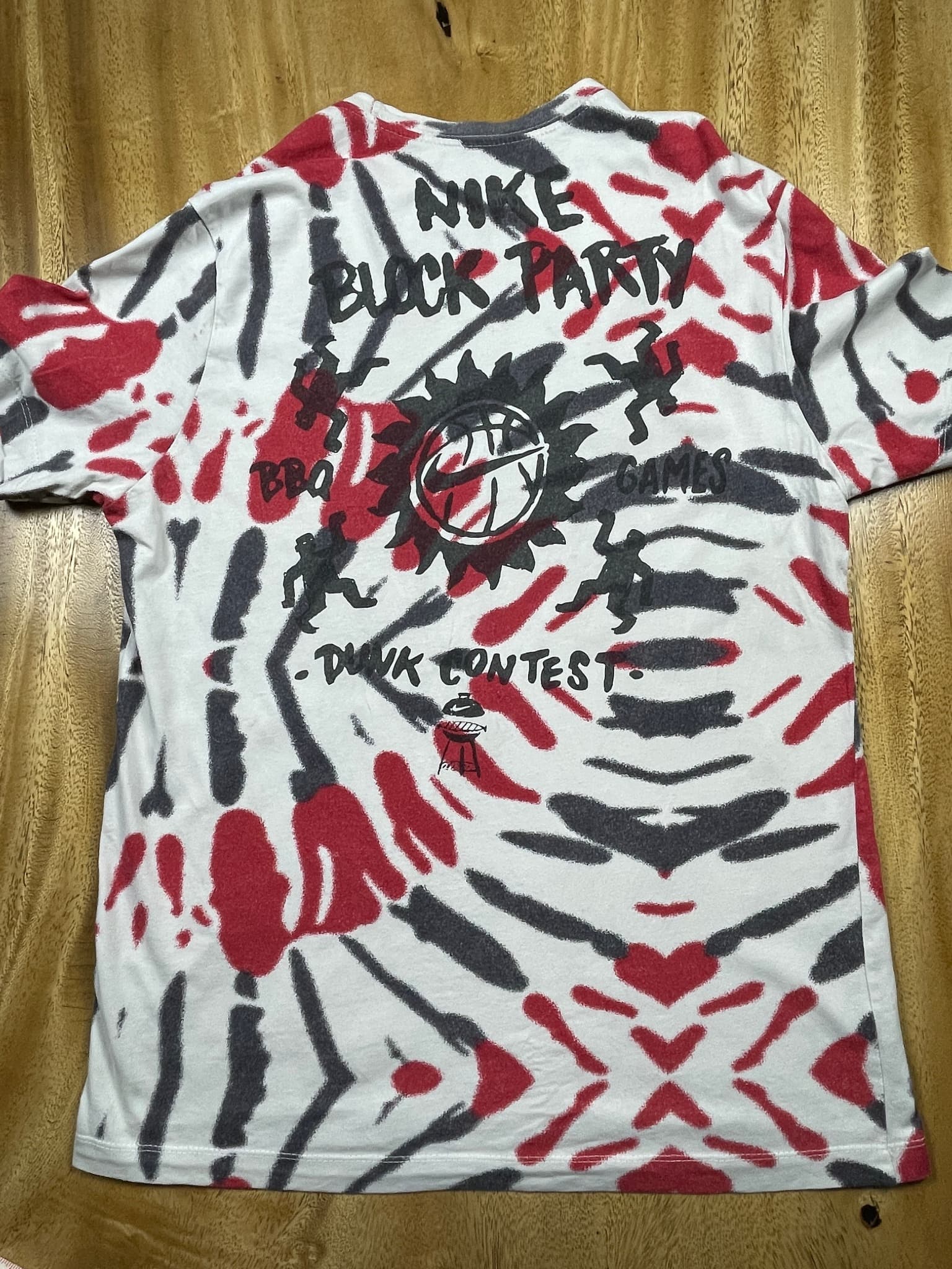 Nike Basketball Graphic T-Shirt Block Party Tie-Dye Multi Men's M — photo 8 of 10