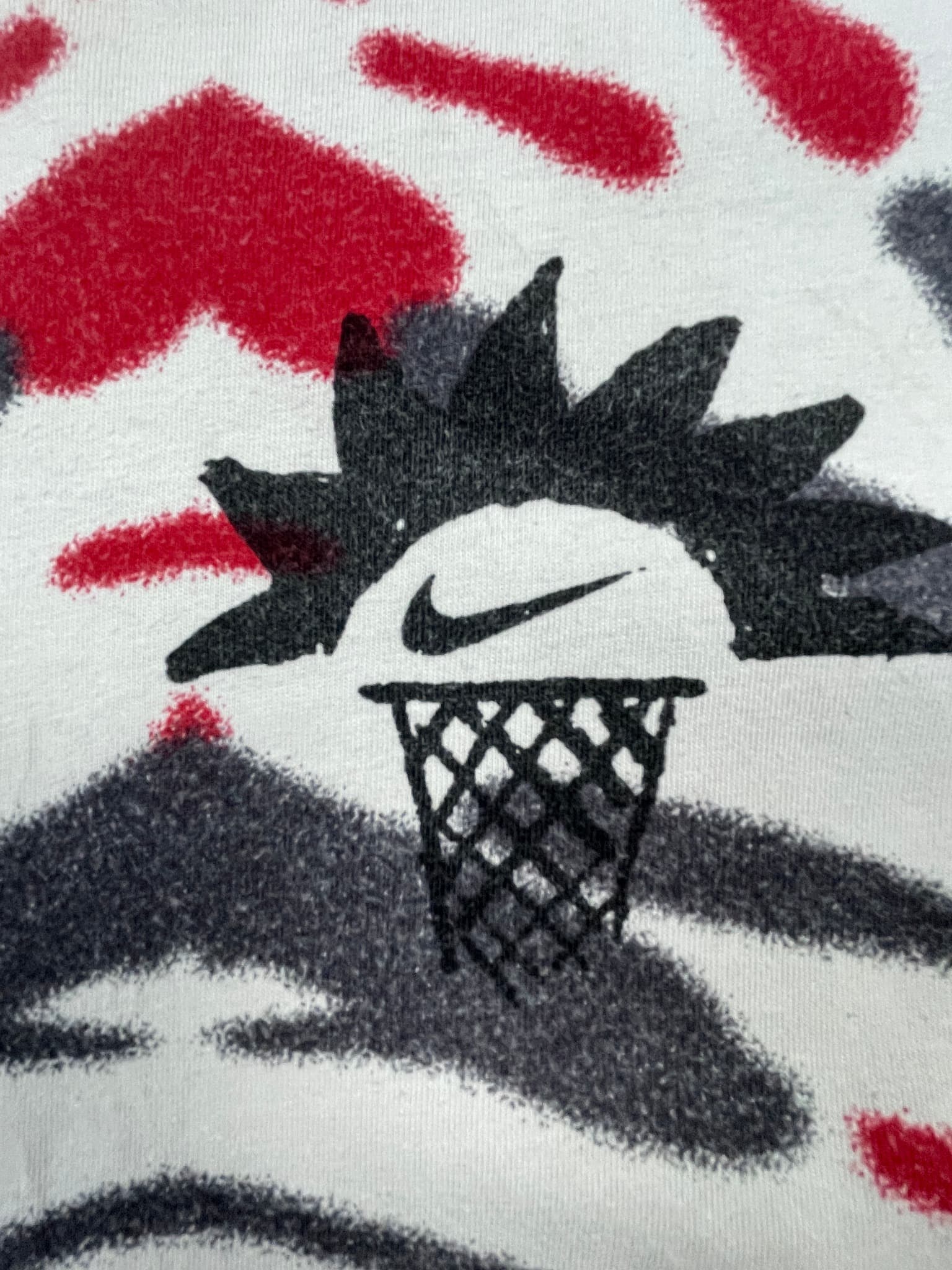 Nike Basketball Graphic T-Shirt Block Party Tie-Dye Multi Men's M — photo 2 of 10