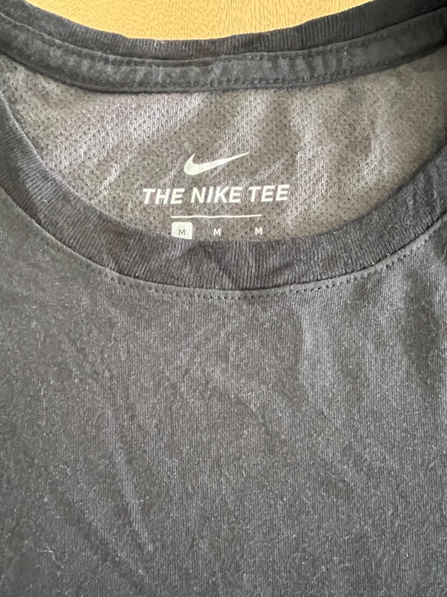 Nike Dri-FIT The Nike Tee Logo T-Shirt Black Men's M — photo 4 of 9