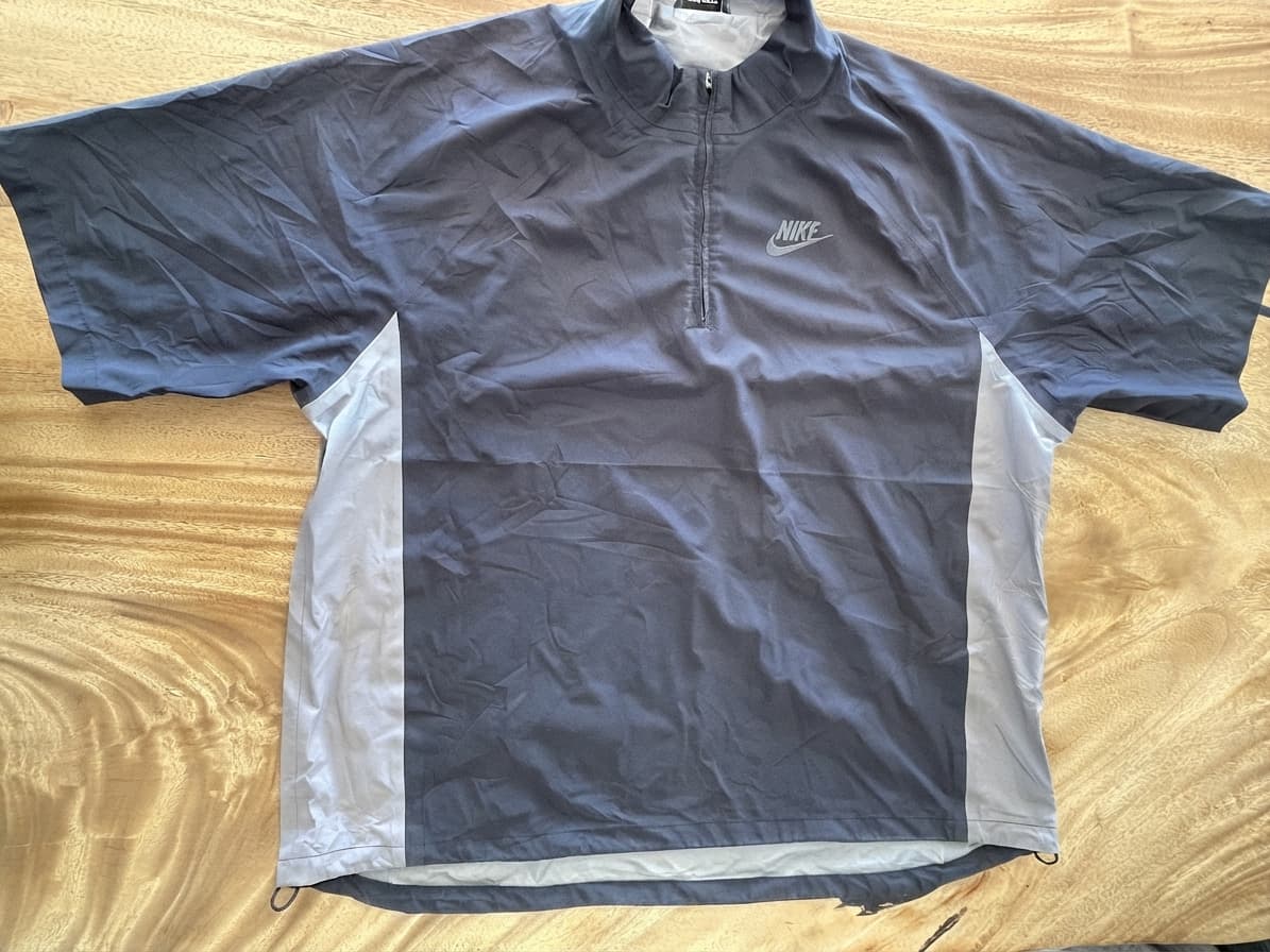 Nike Golf Short Sleeve 1/4 Zip Windbreaker Pullover Dark Grey Men's XXL — photo 1 of 11